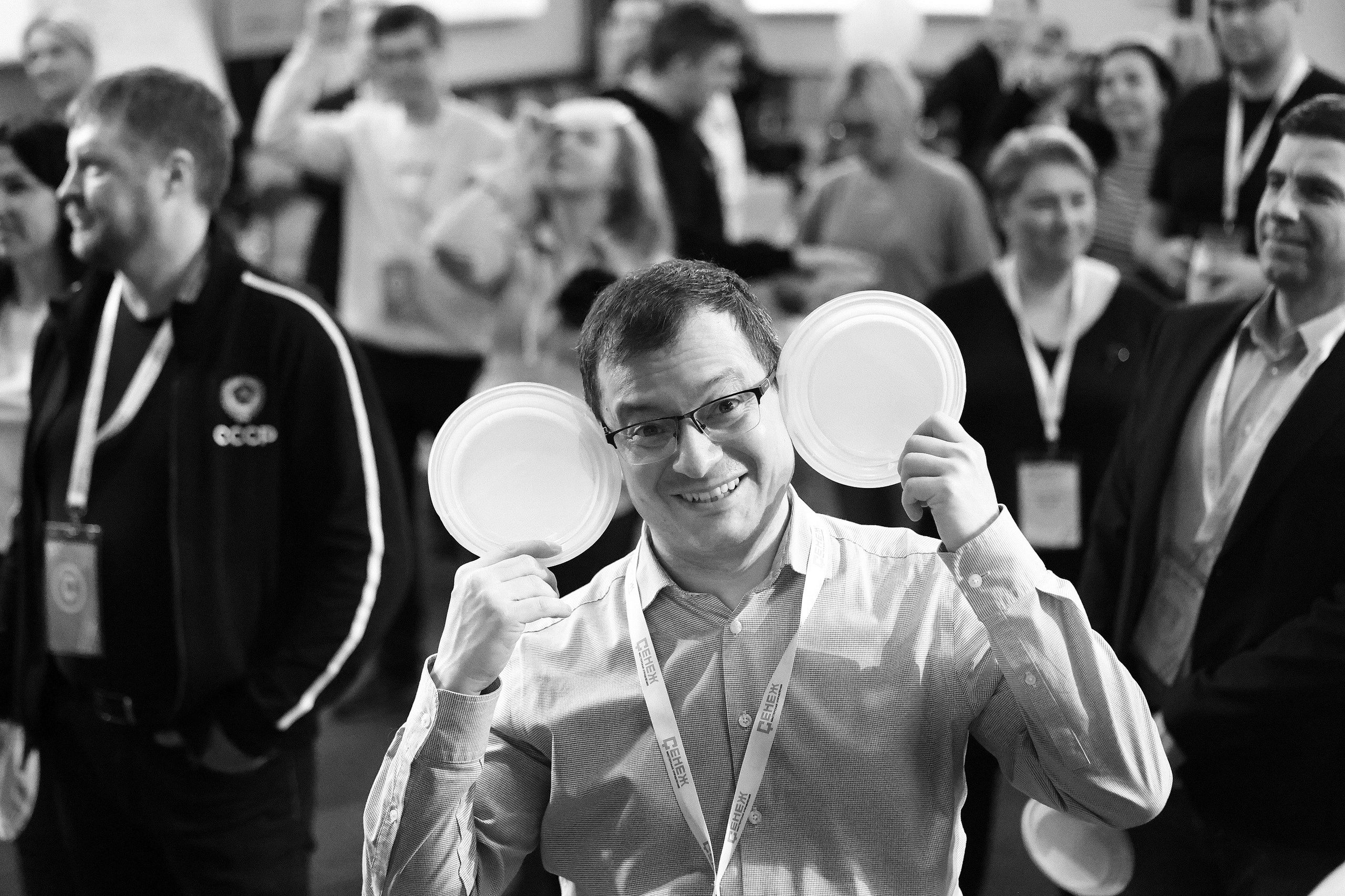 СЕНЕЖ. Публичные коммуникации лидеров. Фотографирую масштабные события, людей и их истории по всему миру. Константин Трубников