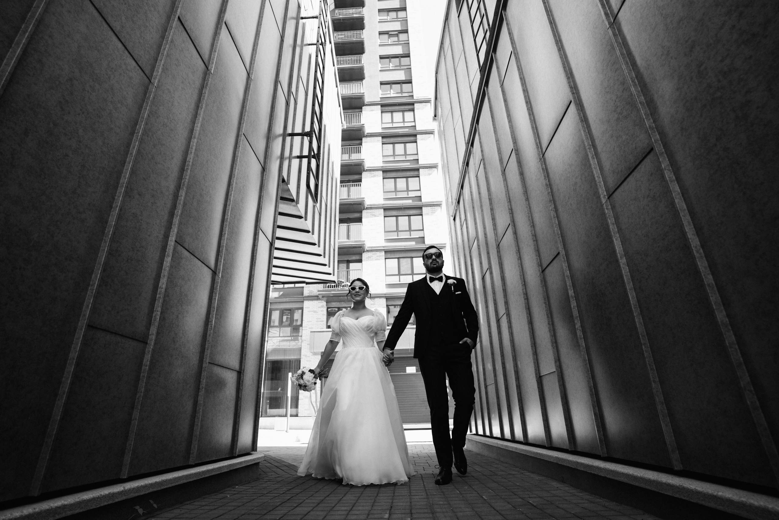 Свадебная фотосессия Радика и Дианы — Уфа, Nesterov Plaza, ЖК Империал, Президент Отель, шатёр М5