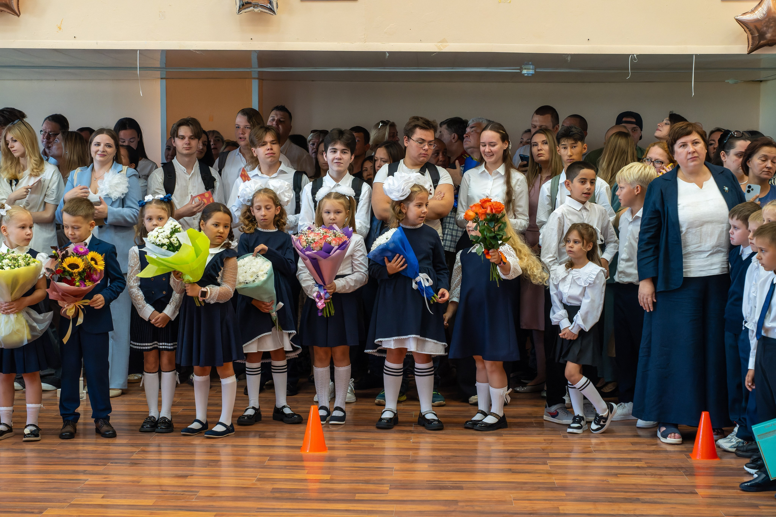 Фотосъёмка 1 сентября, последний звонок, выпускной. «Студия DRONAVT`s» — видеосъёмка и фотография г. Москва