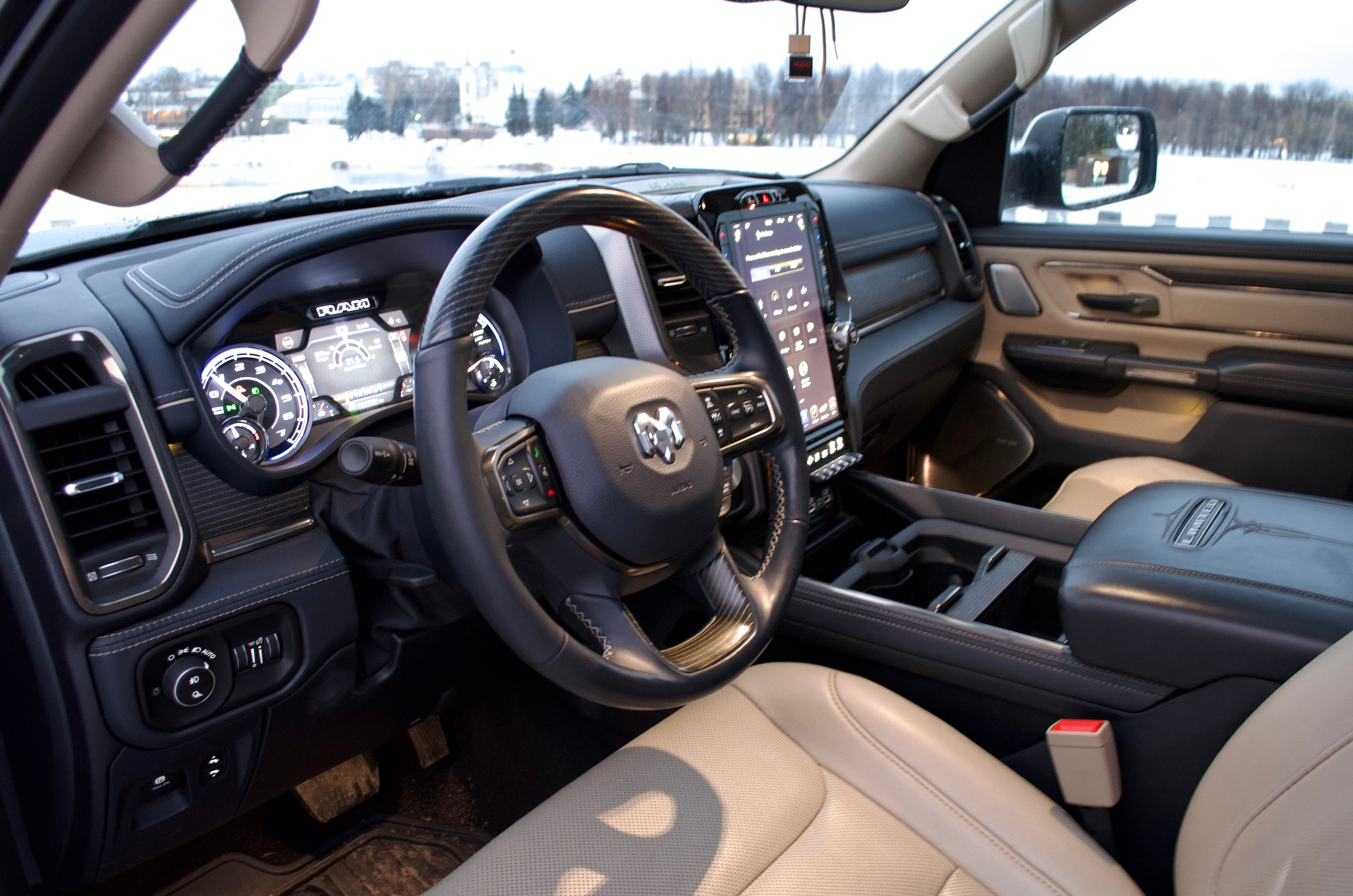 АВТО НА ПРОДАЖУ. Разноплановый фотограф из Москвы/Твери