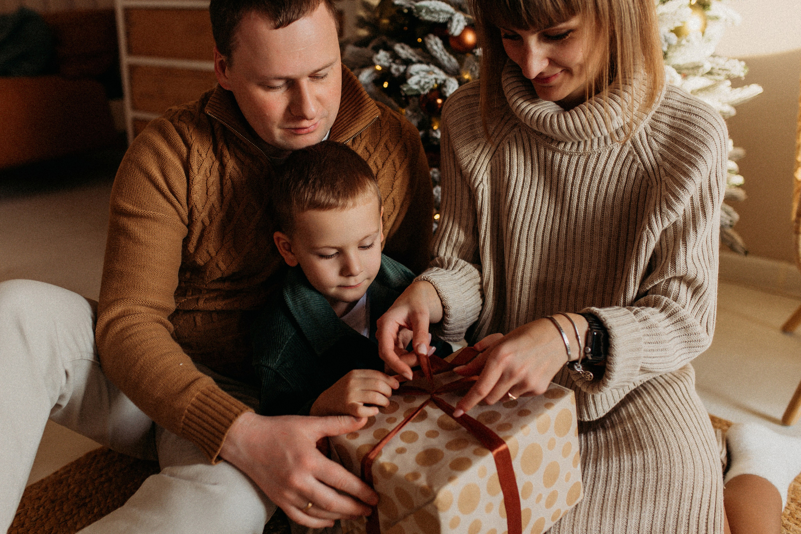 Семейная Новогодняя в студии. Фотограф Тверь. Свадебные, семейные, индивидуальные фотосессии