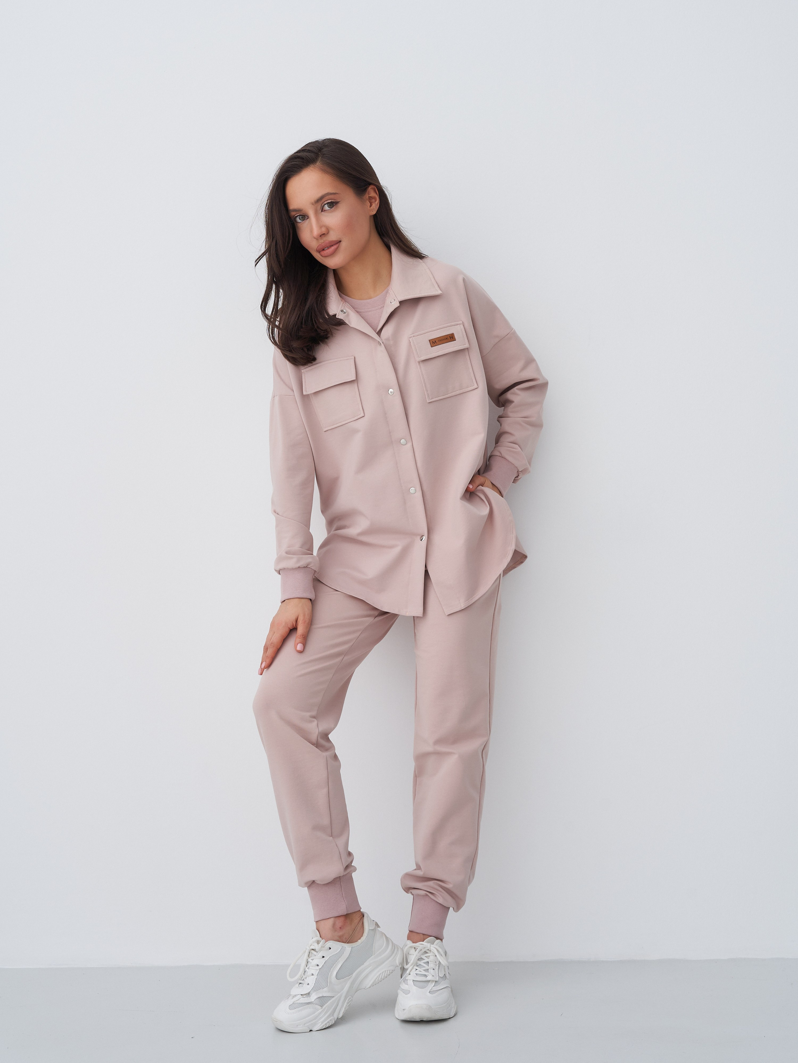 Настя Д. Контент для маркетплейсов и соцсетей. Фото и видео съемка