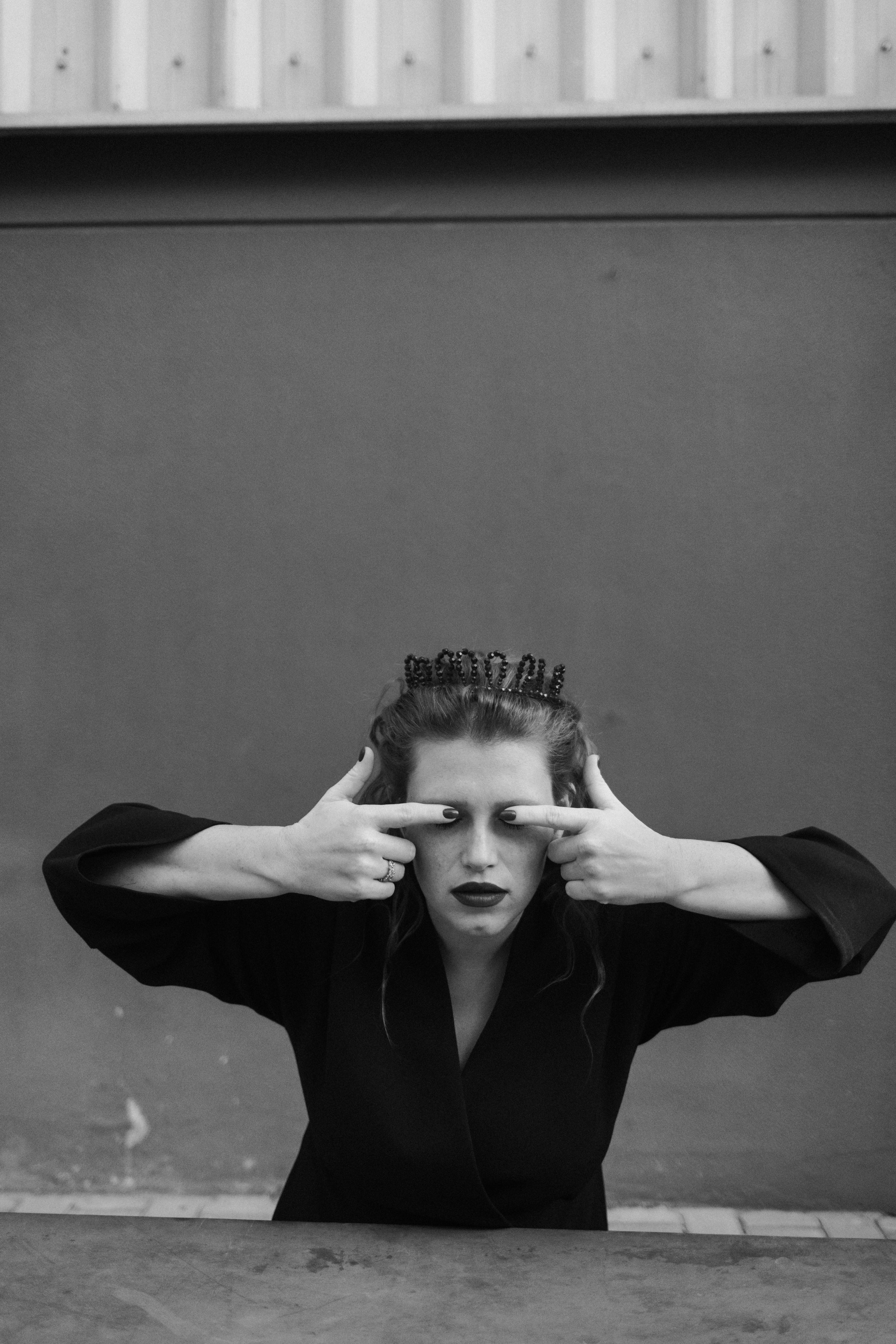 черно-белый портрет