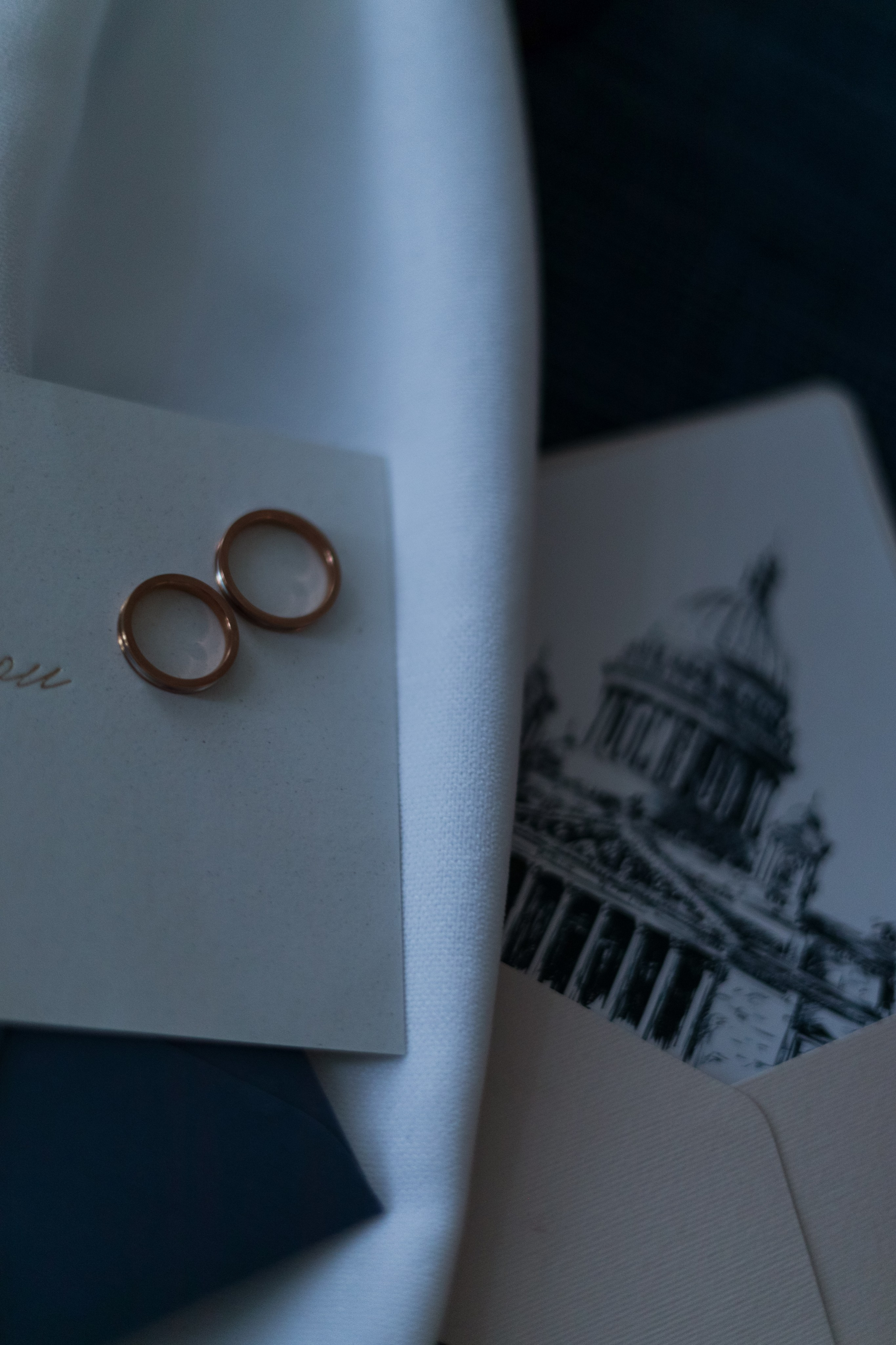 Леся и Никита (съёмка в съёмной квартире). Свадебный фотограф Беларусь Ольга Козыренко