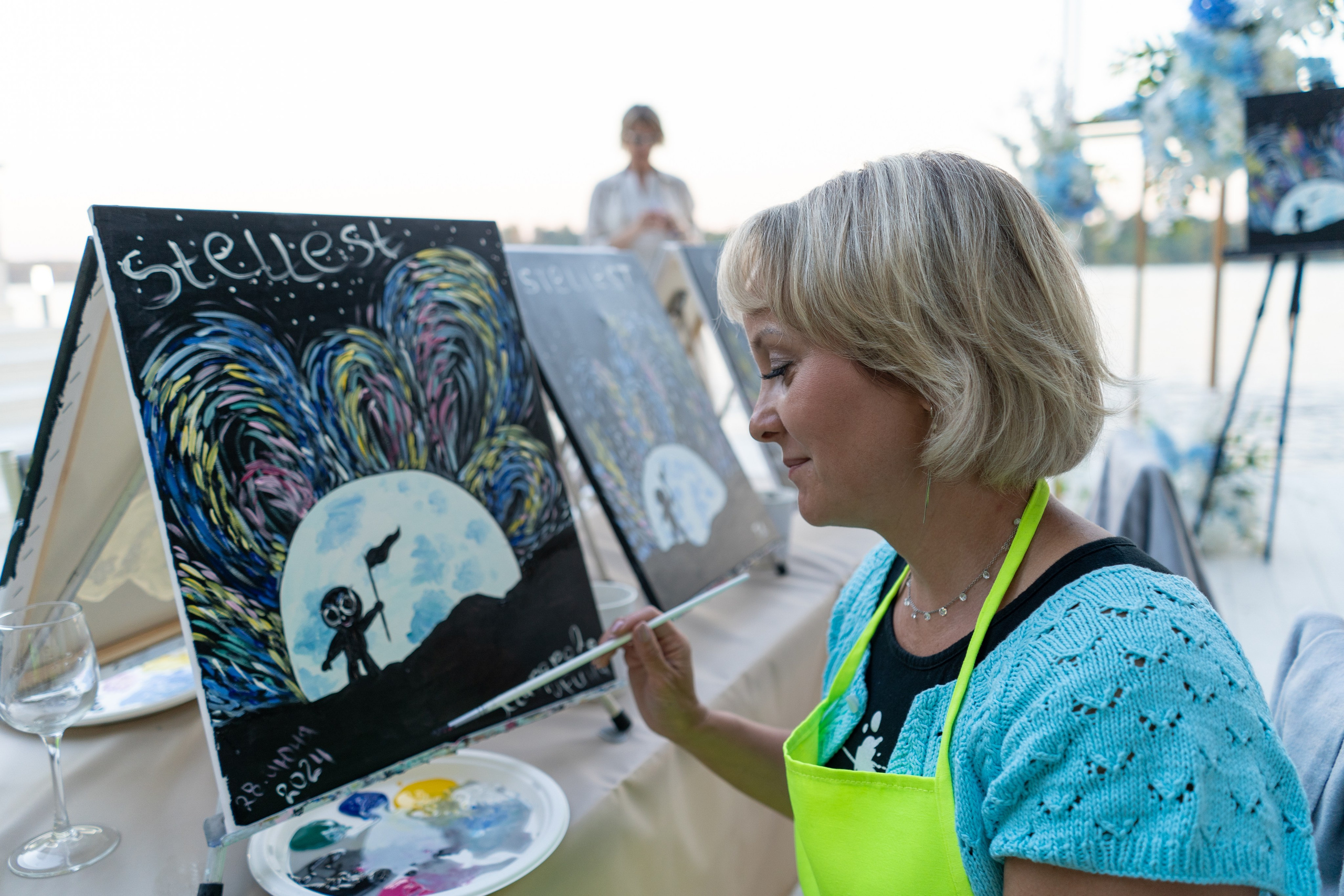 Репортажная съёмка мастер-класса по рисованию. Фотограф Елизавета Потешкина