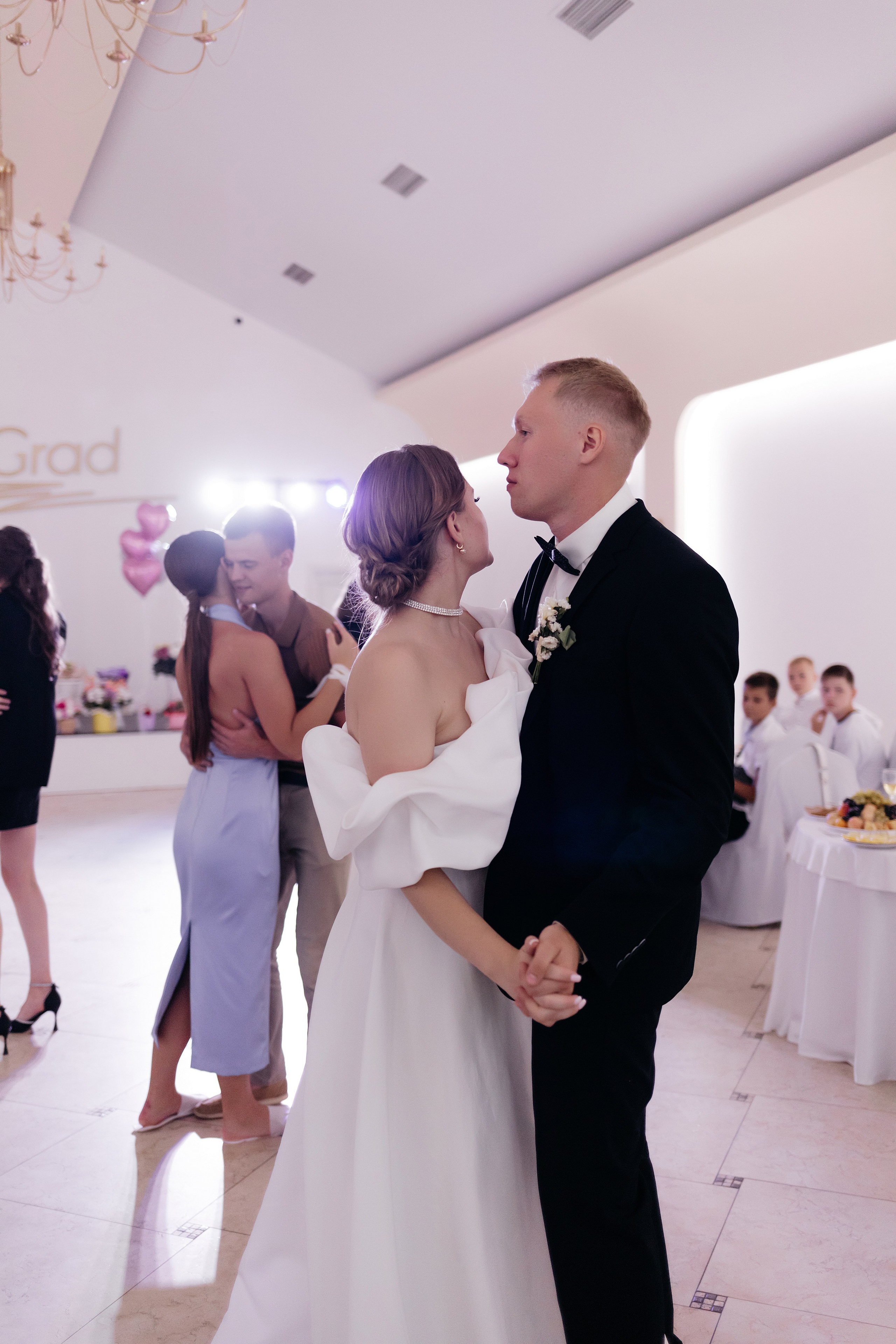 Валерия и Дмитрий. Свадебный фотограф в Пскове и Санкт-Петербурге | Анна Голикова