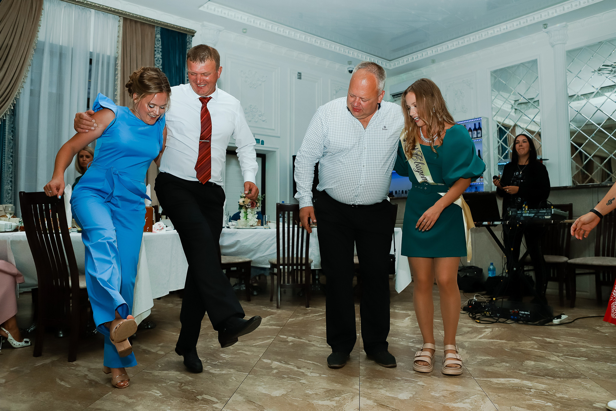 Юлия и Сергей. Свадебный фотограф Евгения Фролова г. Каменск-Шахтинский, Донецк, Ростов