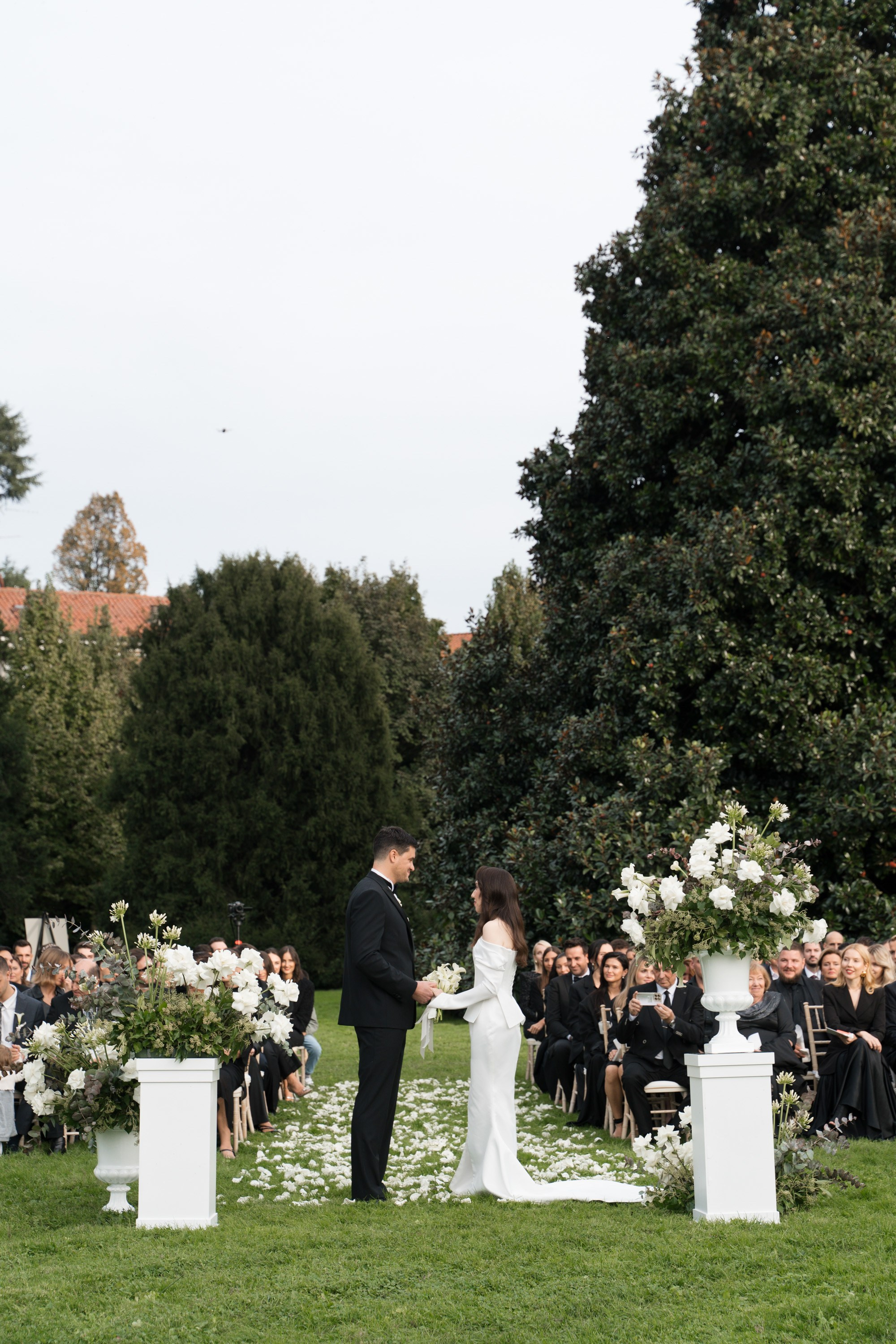 Villa Ponti Greppi Wedding. Valeria Coconova Photographer Italy Como Milan