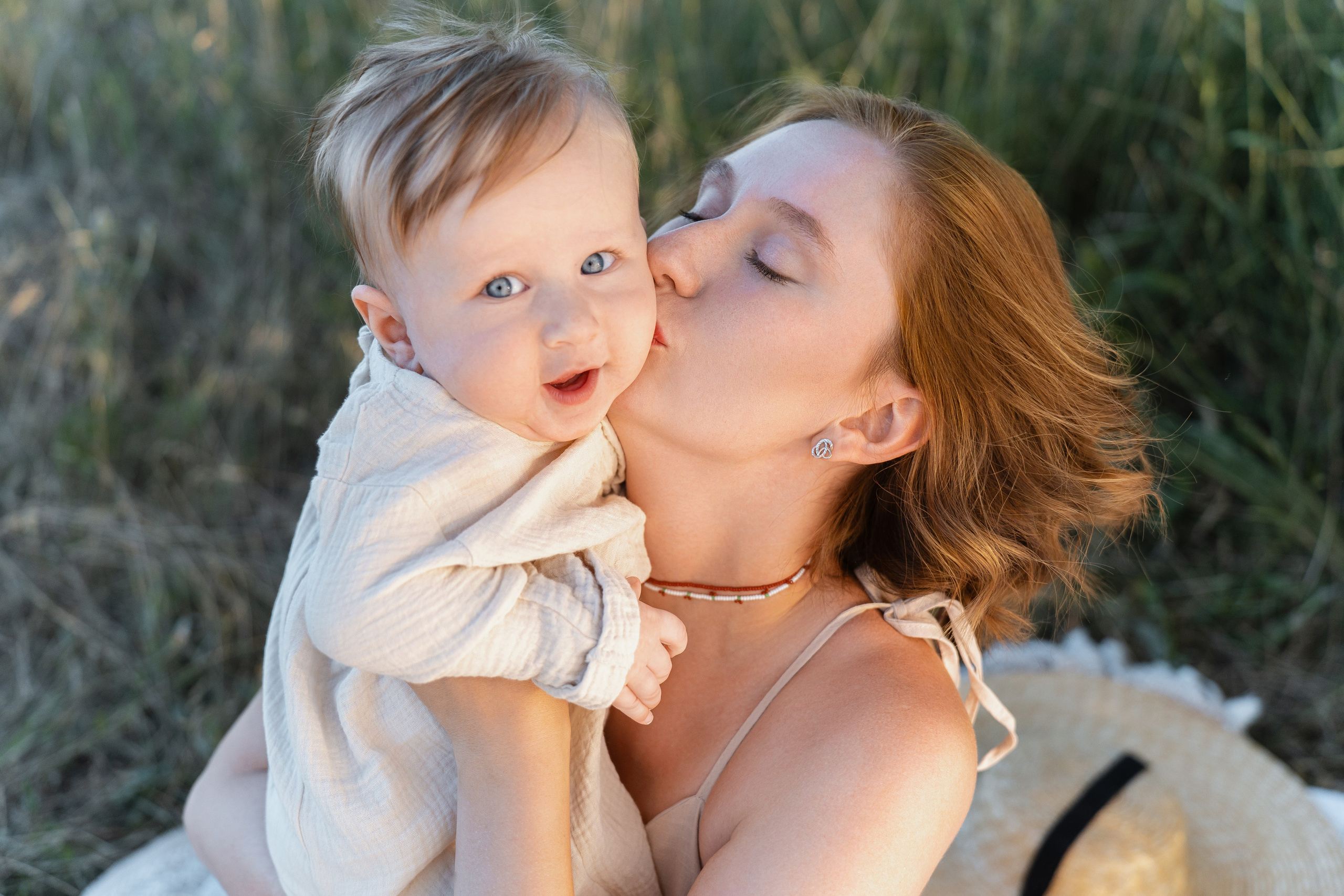 Виталий и Татьяна_ фотозона пикник. Свадебный и семейный фотограф в Самаре Салахова Гулина