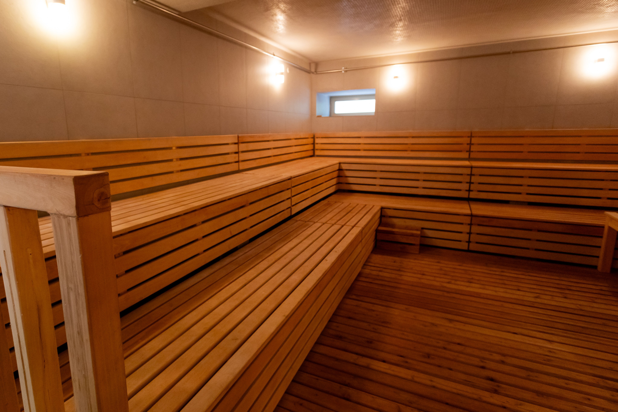 Новомостовые бани Уфа, Бани Уфа, Новомостовая, 3а, Баня Эдельвейс, Сауна Уфа, Спа Уфа, баня, сауна, Уфа, кедровая парная, общая парная, кабинки для отдыха Уфа