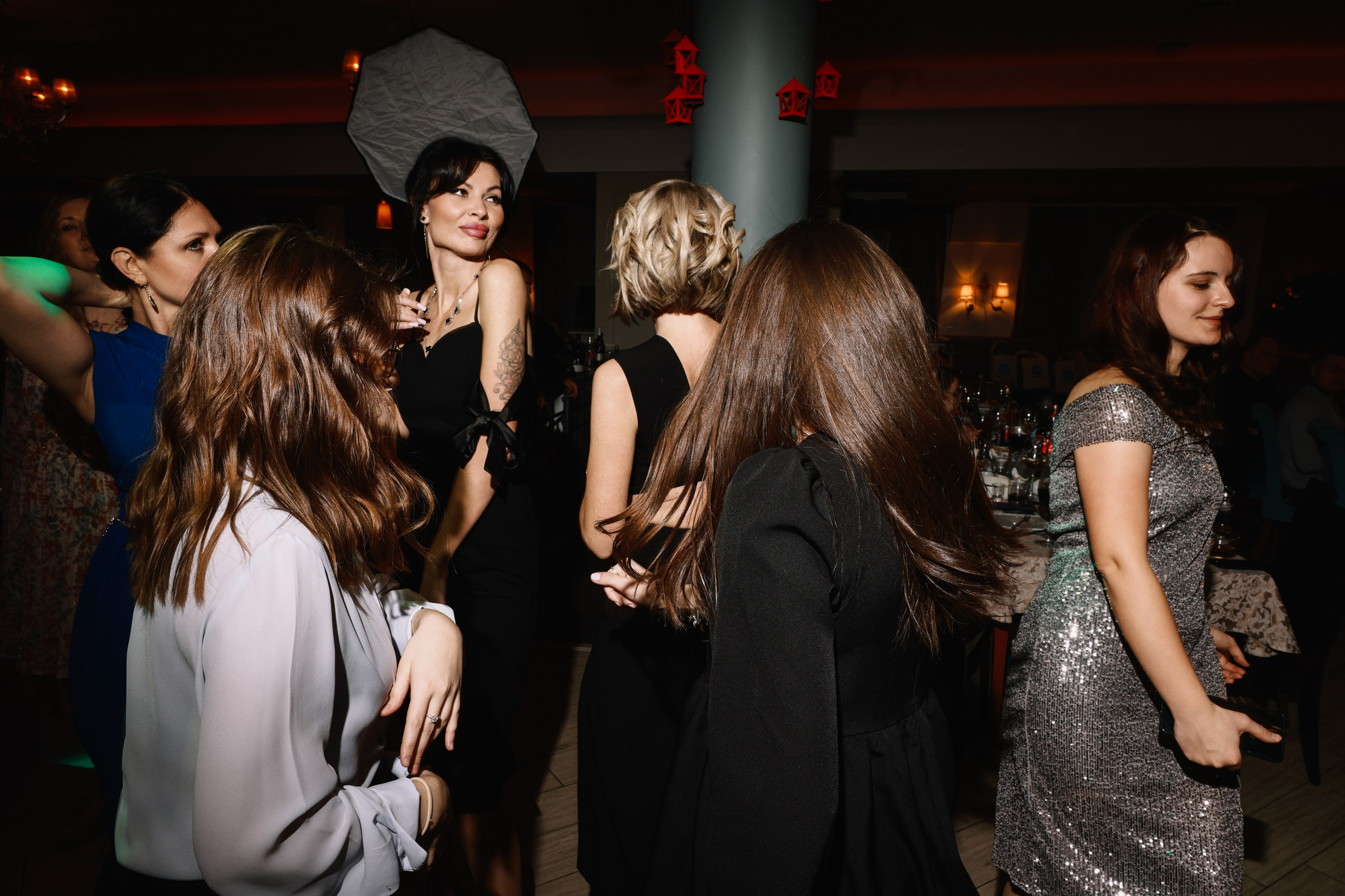 Экспресс Офис, новогодний корпоратив в ресторане Респект, г. Тула. Фотограф в Туле — Борисов Николай