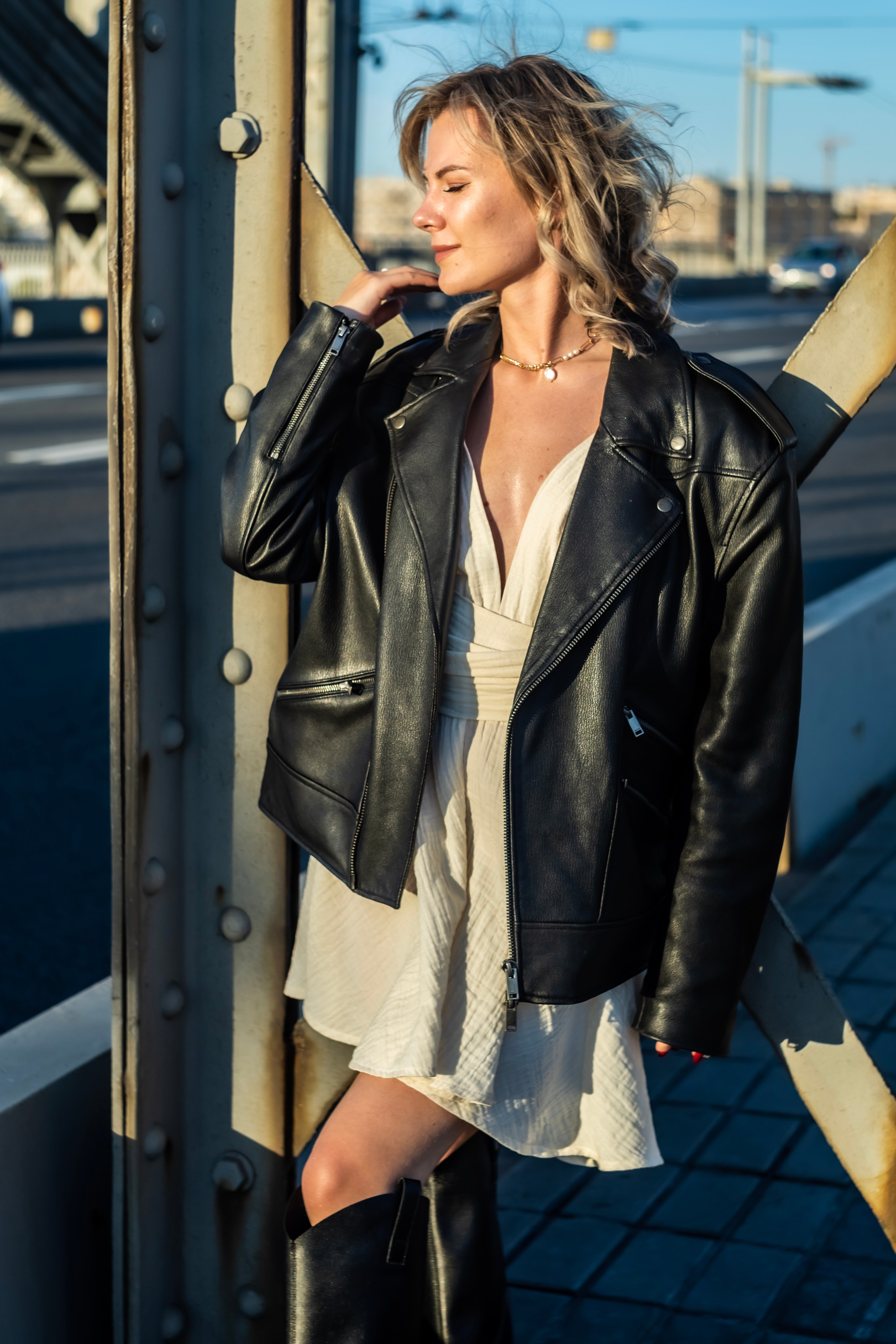 Невская ратуша и Большеохтинский мост (2025). Драчёва Елена портретный фотограф Санкт-Петербург