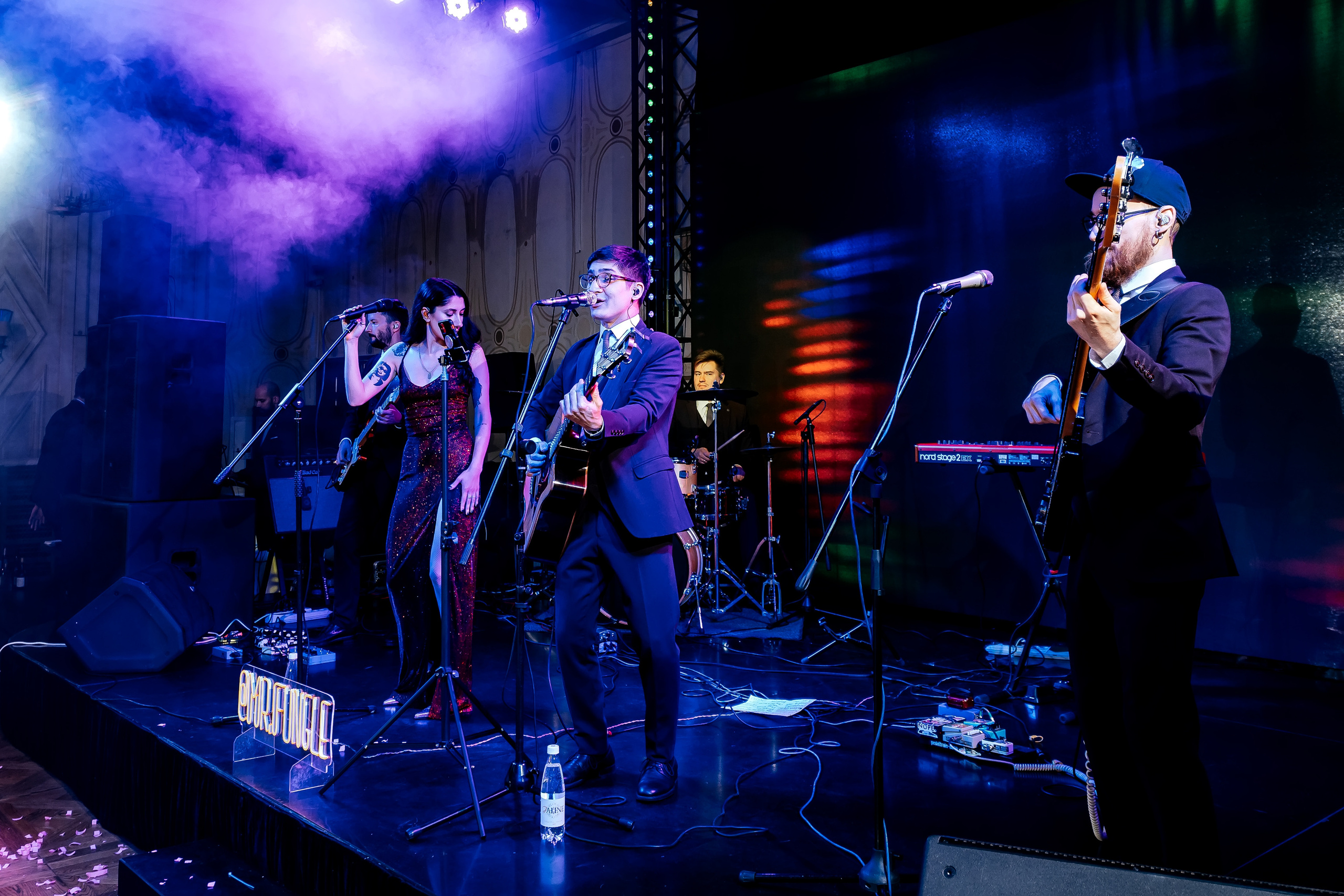 Роскошная свадьба с утром в Marriott Imperial Plaza, регистрацией в Москва-сити и завершением в Артилэнде. Свадебный и семейный фотограф Виктория Носачёва. Щелково, Москва и МО