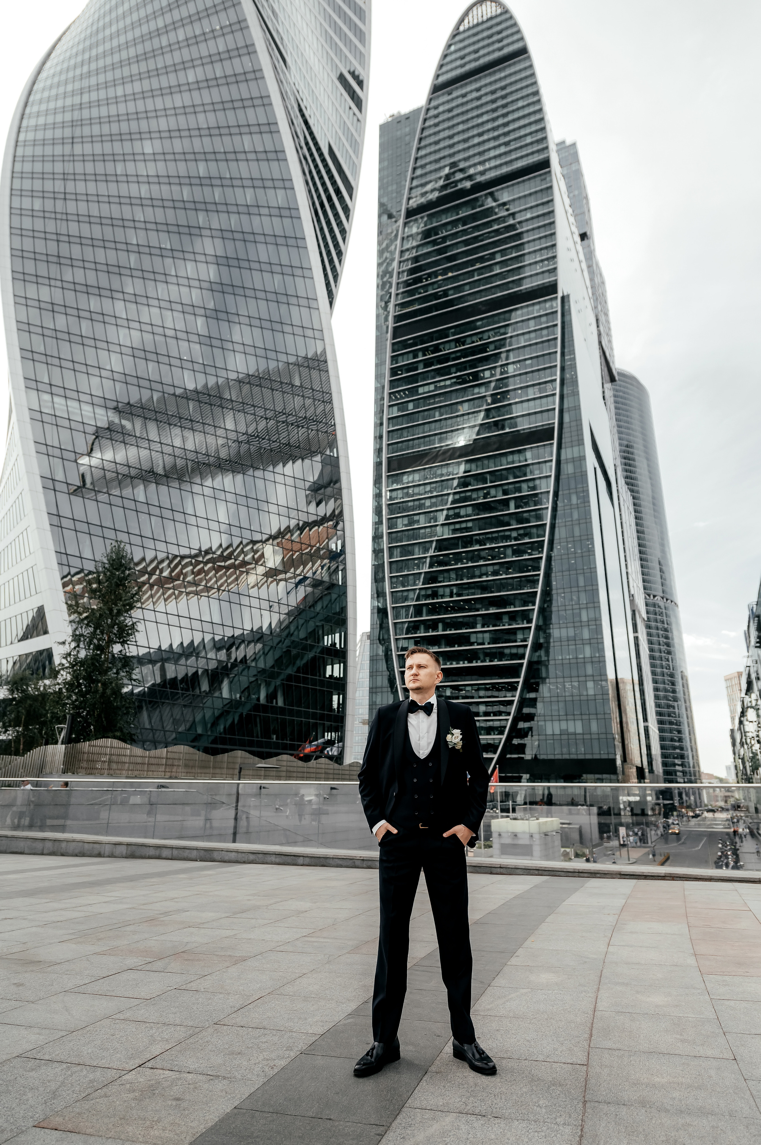 Роскошная свадьба с утром в Marriott Imperial Plaza, регистрацией в Москва-сити и завершением в Артилэнде. Свадебный и семейный фотограф Виктория Носачёва. Щелково, Москва и МО