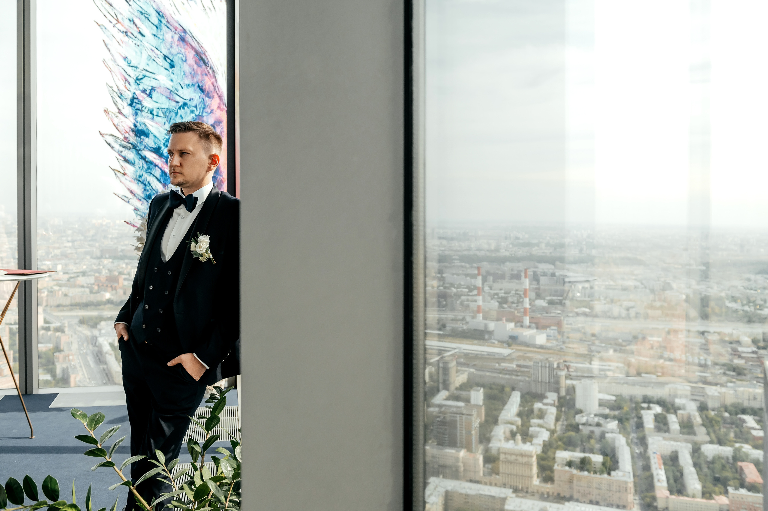 Роскошная свадьба с утром в Marriott Imperial Plaza, регистрацией в Москва-сити и завершением в Артилэнде. Свадебный и семейный фотограф Виктория Носачёва. Щелково, Москва и МО