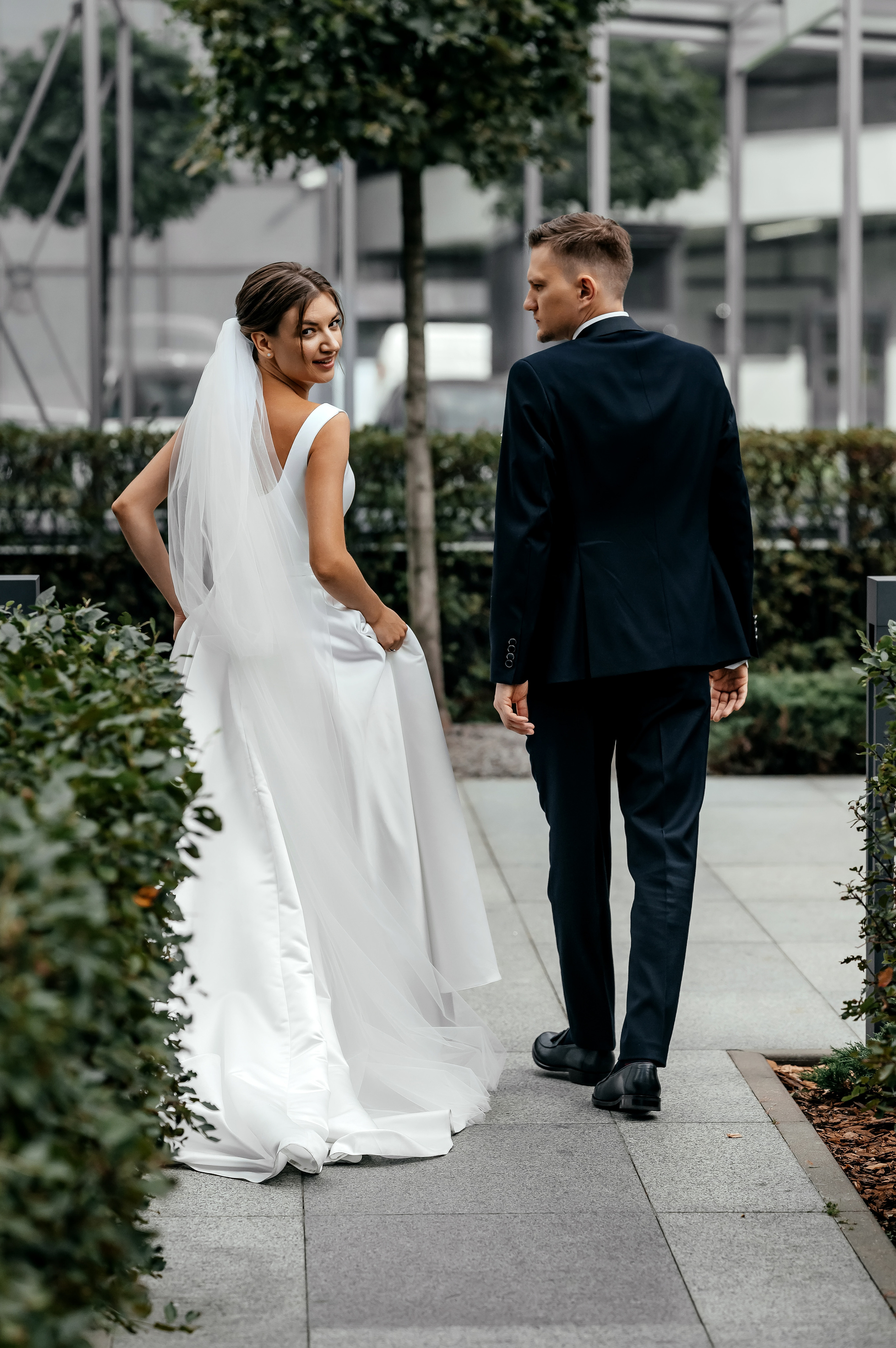 Роскошная свадьба с утром в Marriott Imperial Plaza, регистрацией в Москва-сити и завершением в Артилэнде. Свадебный и семейный фотограф Виктория Носачёва. Щелково, Москва и МО