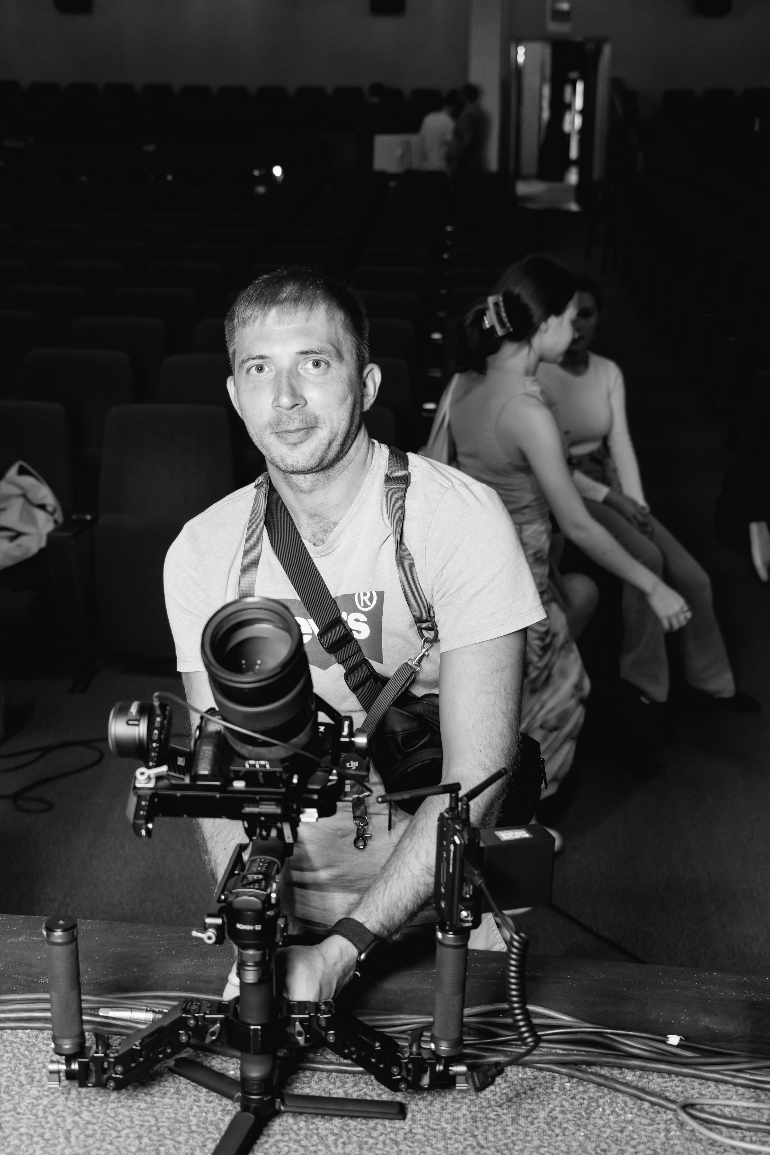 Backstage. Занимаюсь профессиональной фотографией и живу рядом с Байкалом. Работаю в разных жанрах