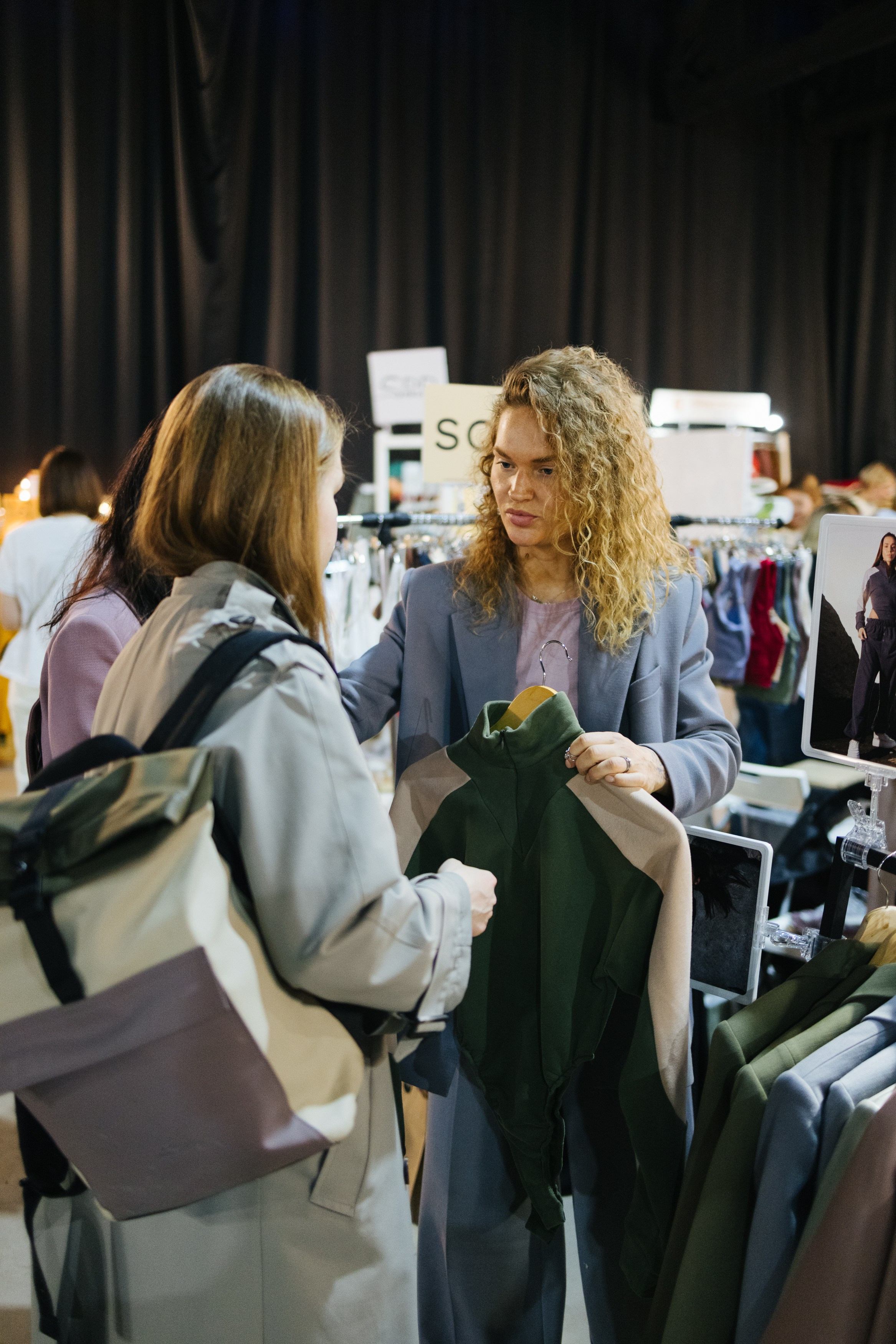 22–23 апреля 2023 в пространстве «Поле». Фотоотчеты «Ламбада-маркета»