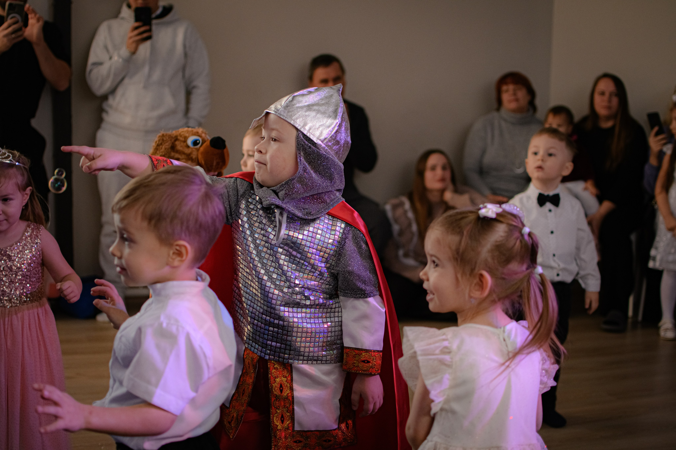 HAPPY NEW YEAR. Photokarish