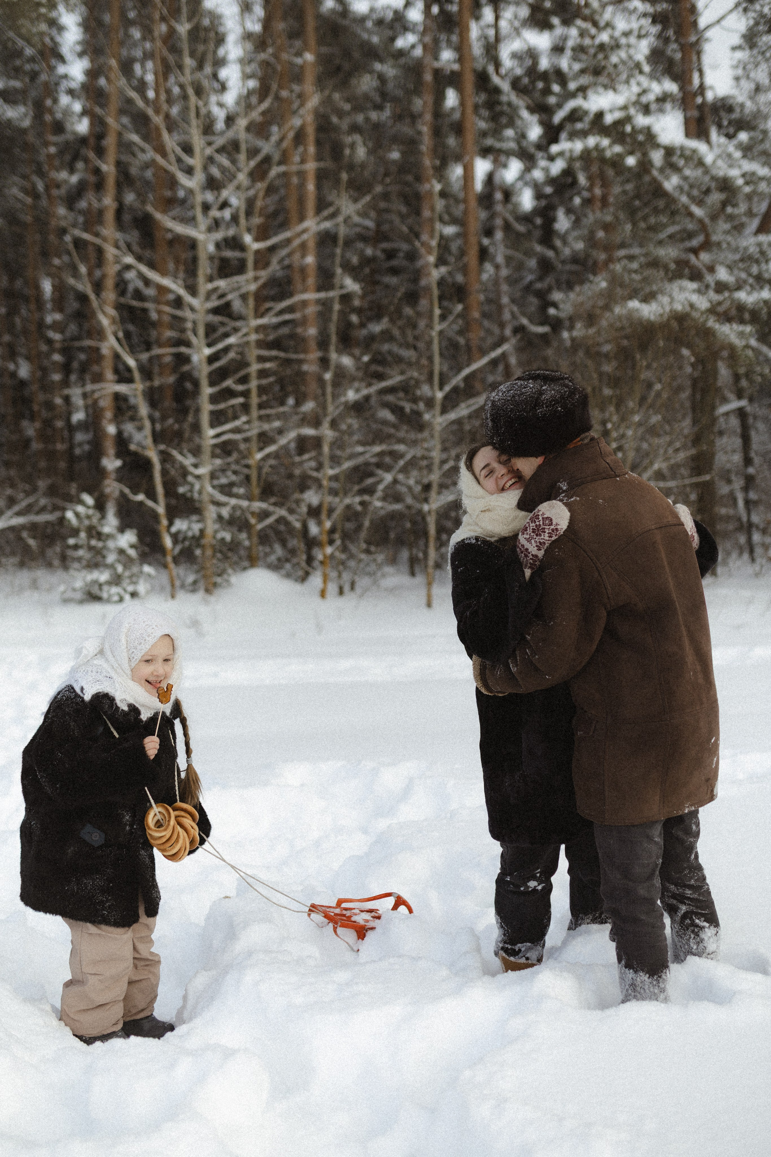 Зима не холодная, когда рядом свои. Семейный фотограф в Москве Алина Савченко