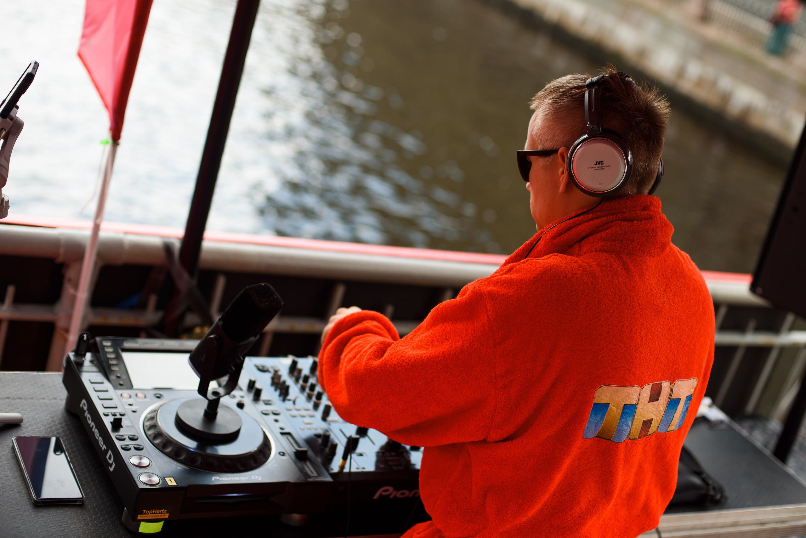 ТНТ Фонтанка SUP. Фотограф в Санкт-Петербурге — Эдуард Фазлетдинов | Репортаж, свадьбы, студия