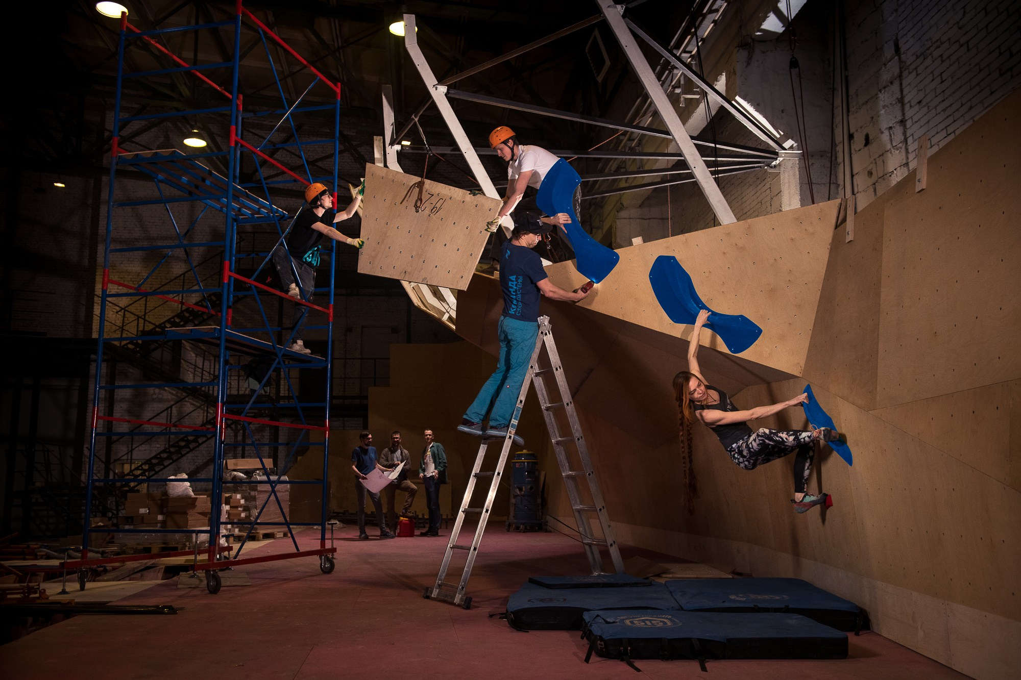 Строительство скалодрома 