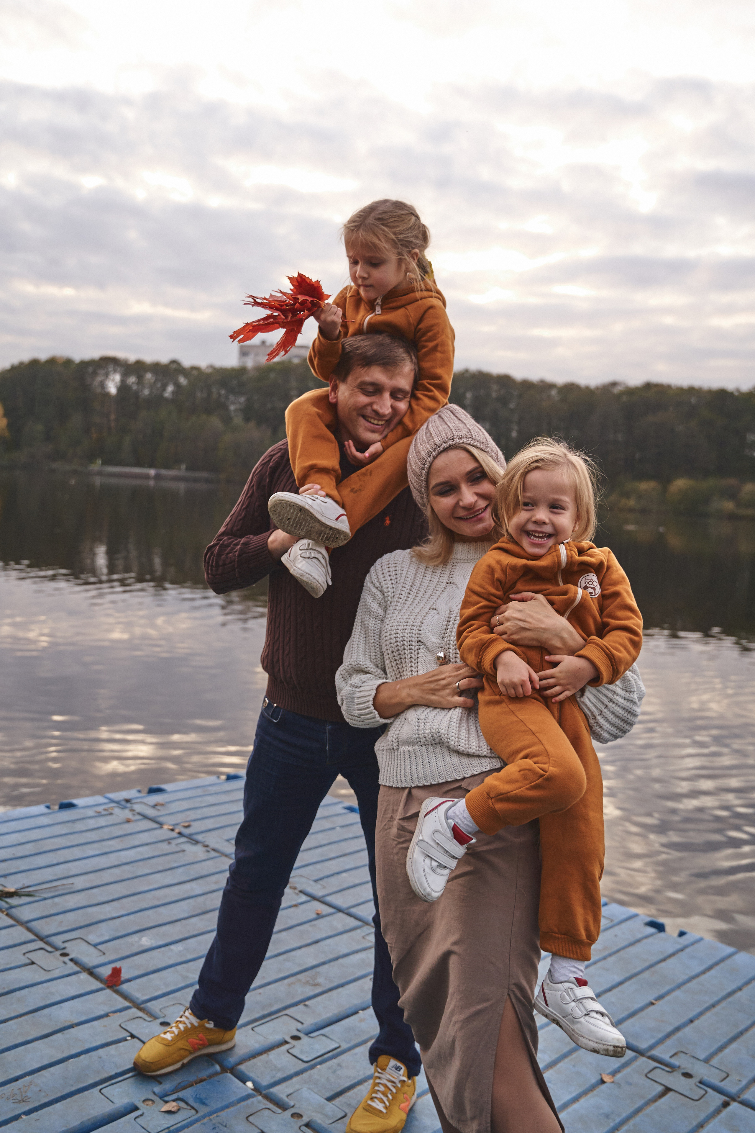 Family. In park. Volozhenina — Женский и семейный фотограф в Египте, Хургада