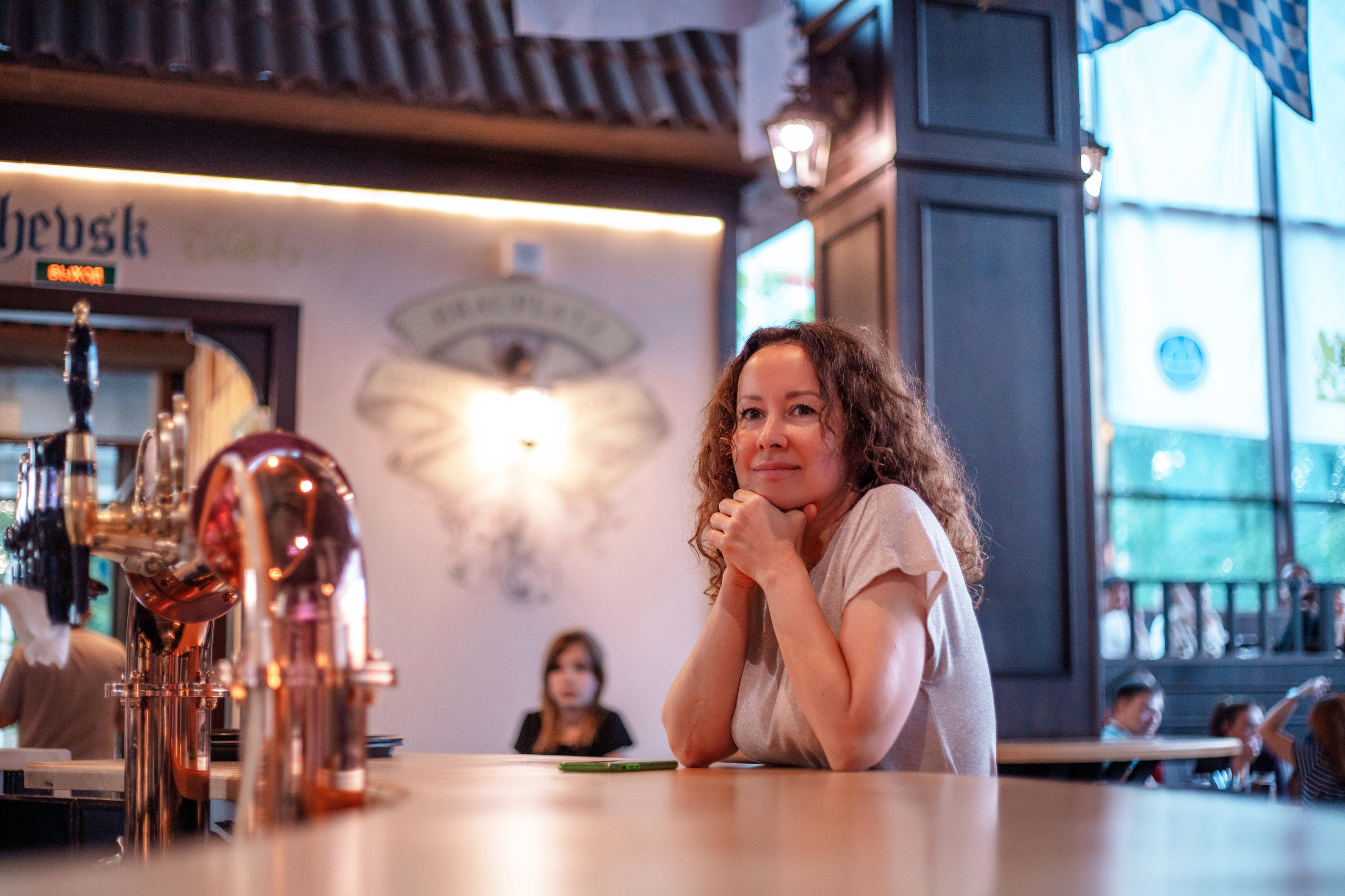 Репортажная  съемка фотосессия для Cosmos Izhevsk Hotel. Бизнес фотограф Ижевск — Назаров Роман