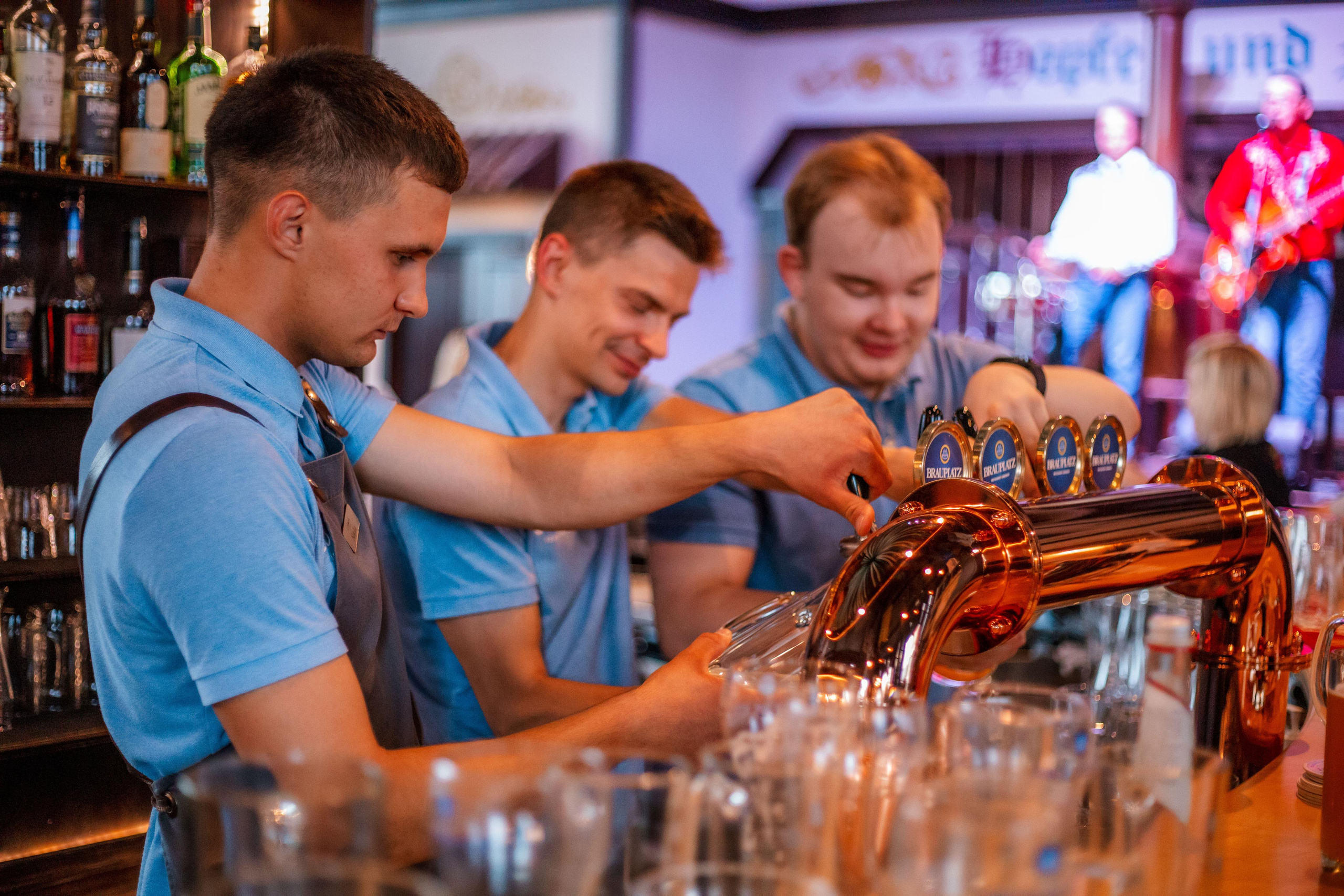 Съемка для ресторана Brauplatz. Бизнес фотограф Ижевск — Назаров Роман