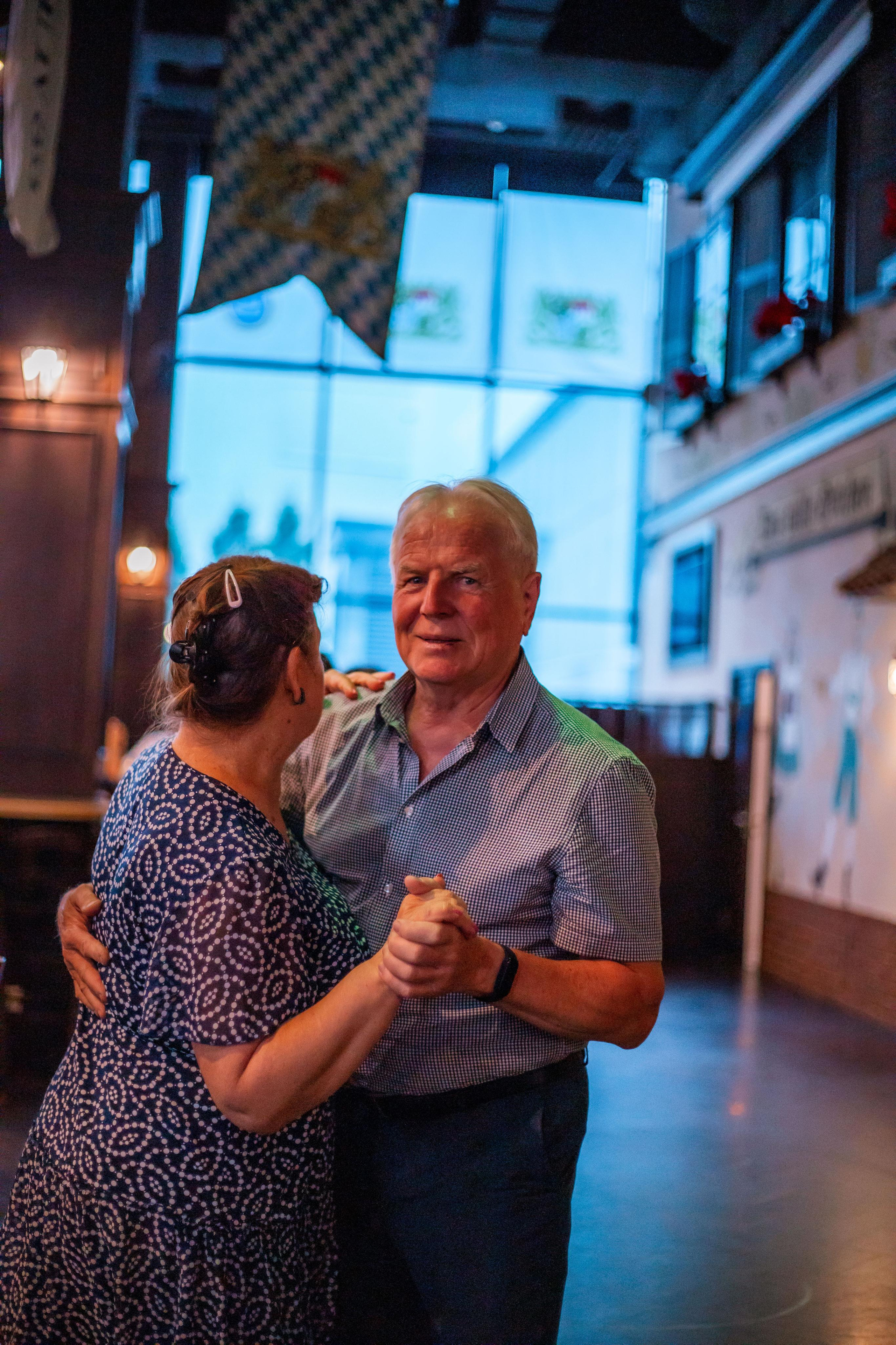 Съемка для ресторана Brauplatz. Бизнес фотограф Ижевск — Назаров Роман