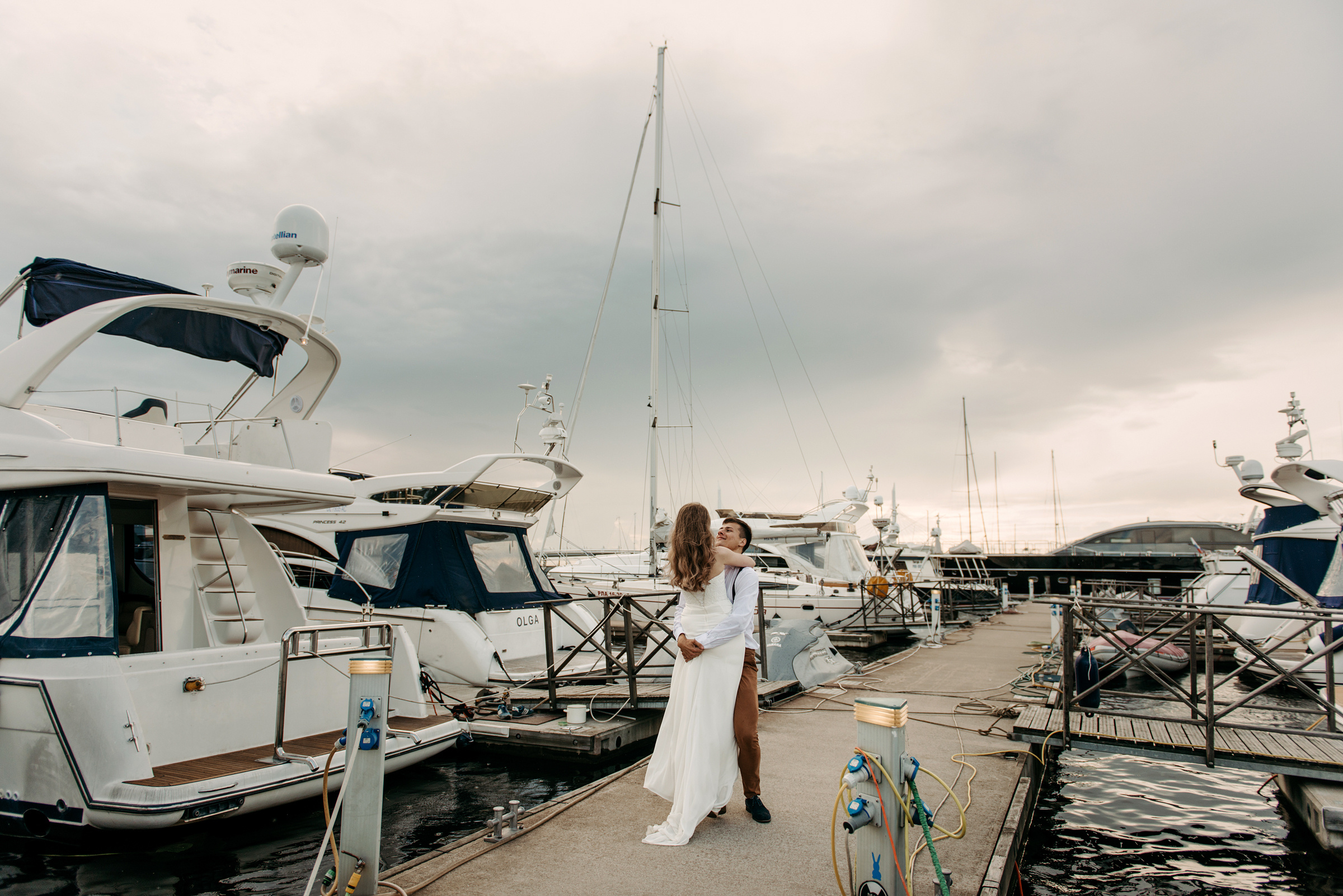 фотосъёмка лавстори на яхте, фотосессия для пар, фотосессия на яхте