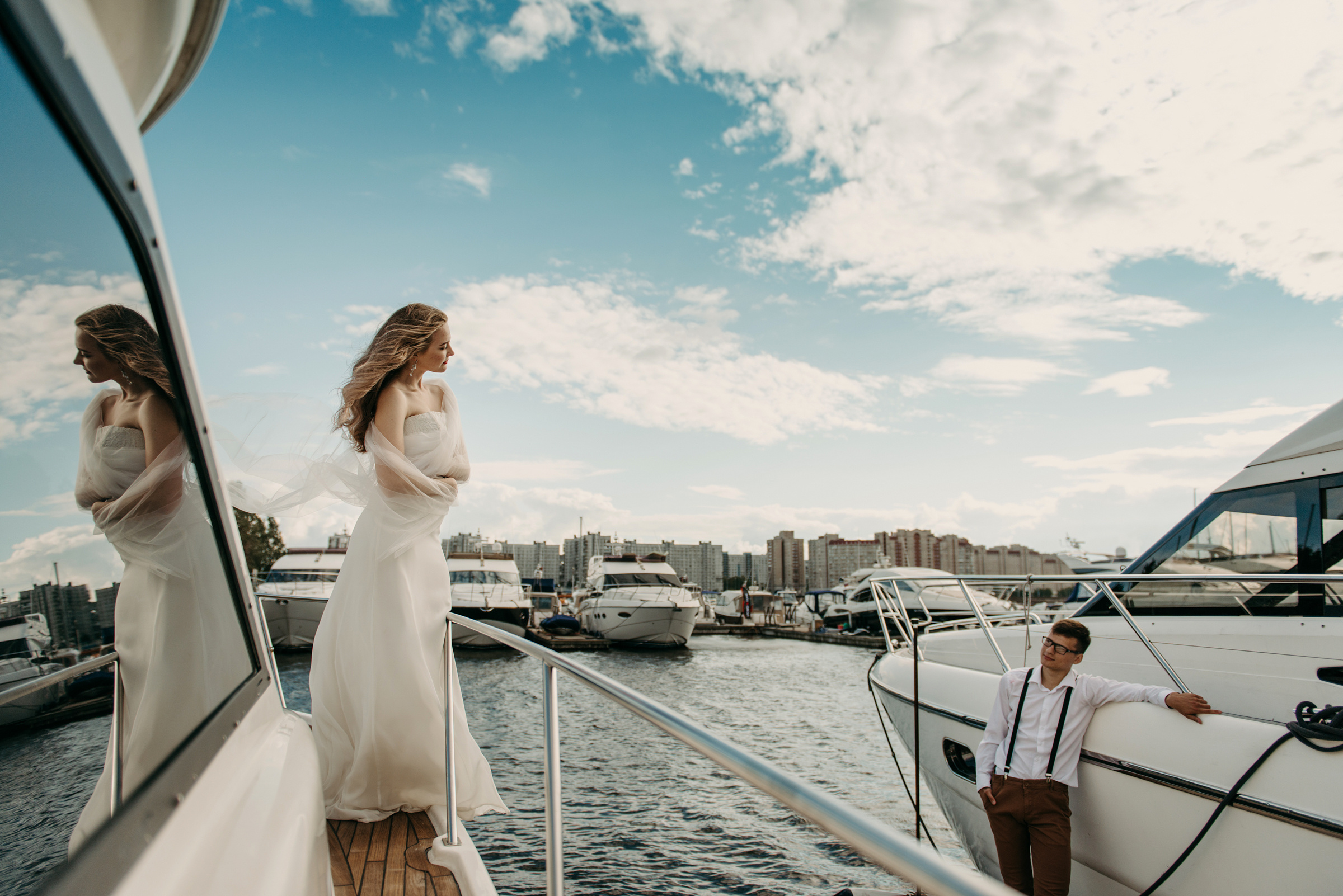 фотосъёмка лавстори на яхте, фотосессия для пар, фотосессия на яхте