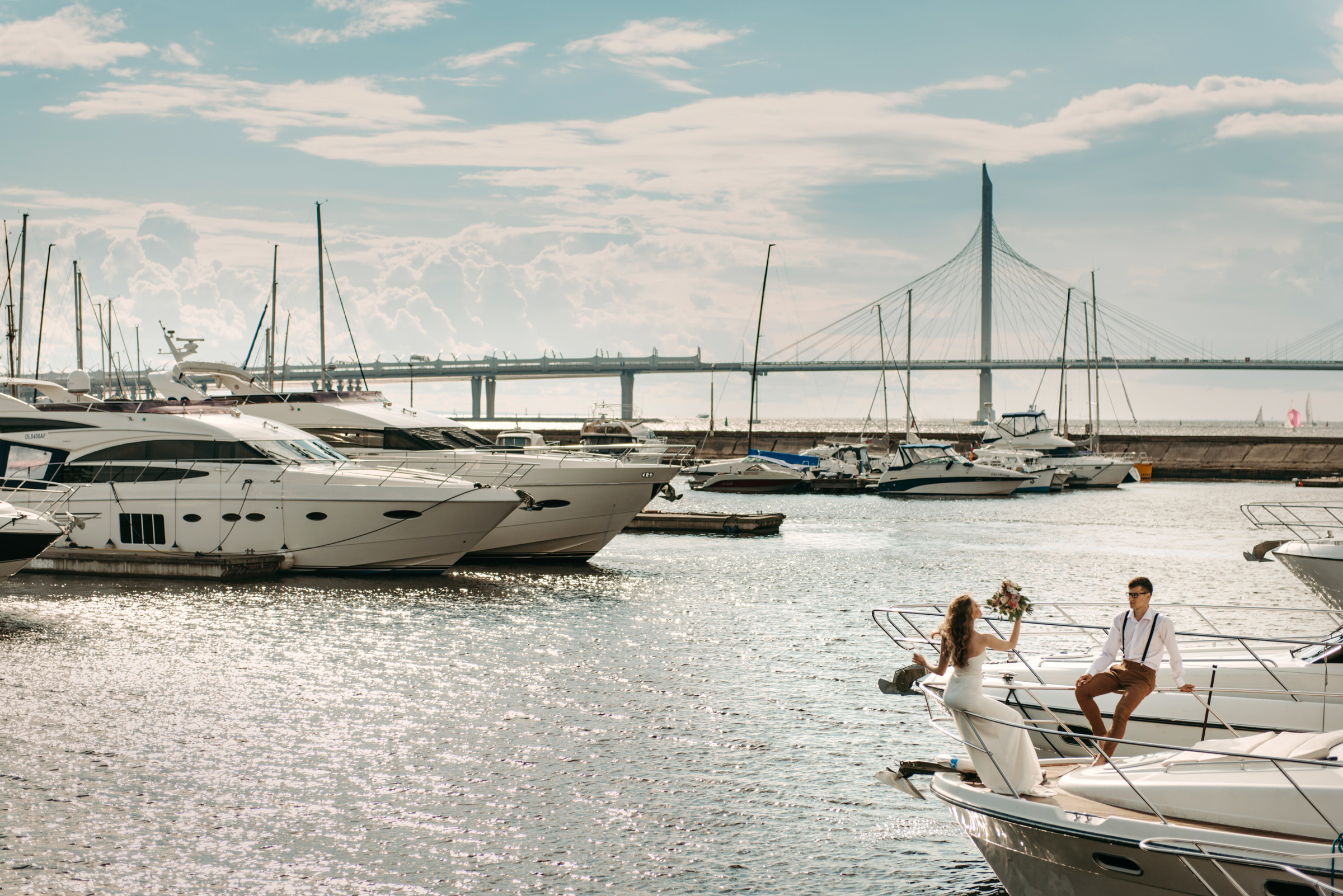 фотосъёмка лавстори на яхте, фотосессия для пар, фотосессия на яхте