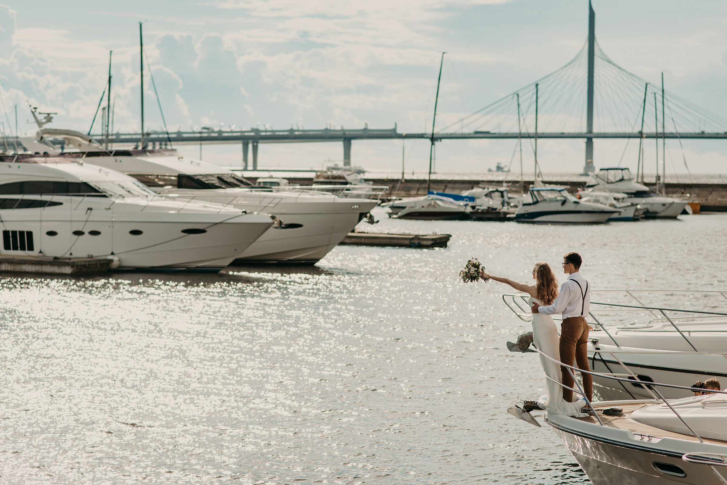 фотосъёмка лавстори на яхте, фотосессия для пар, фотосессия на яхте