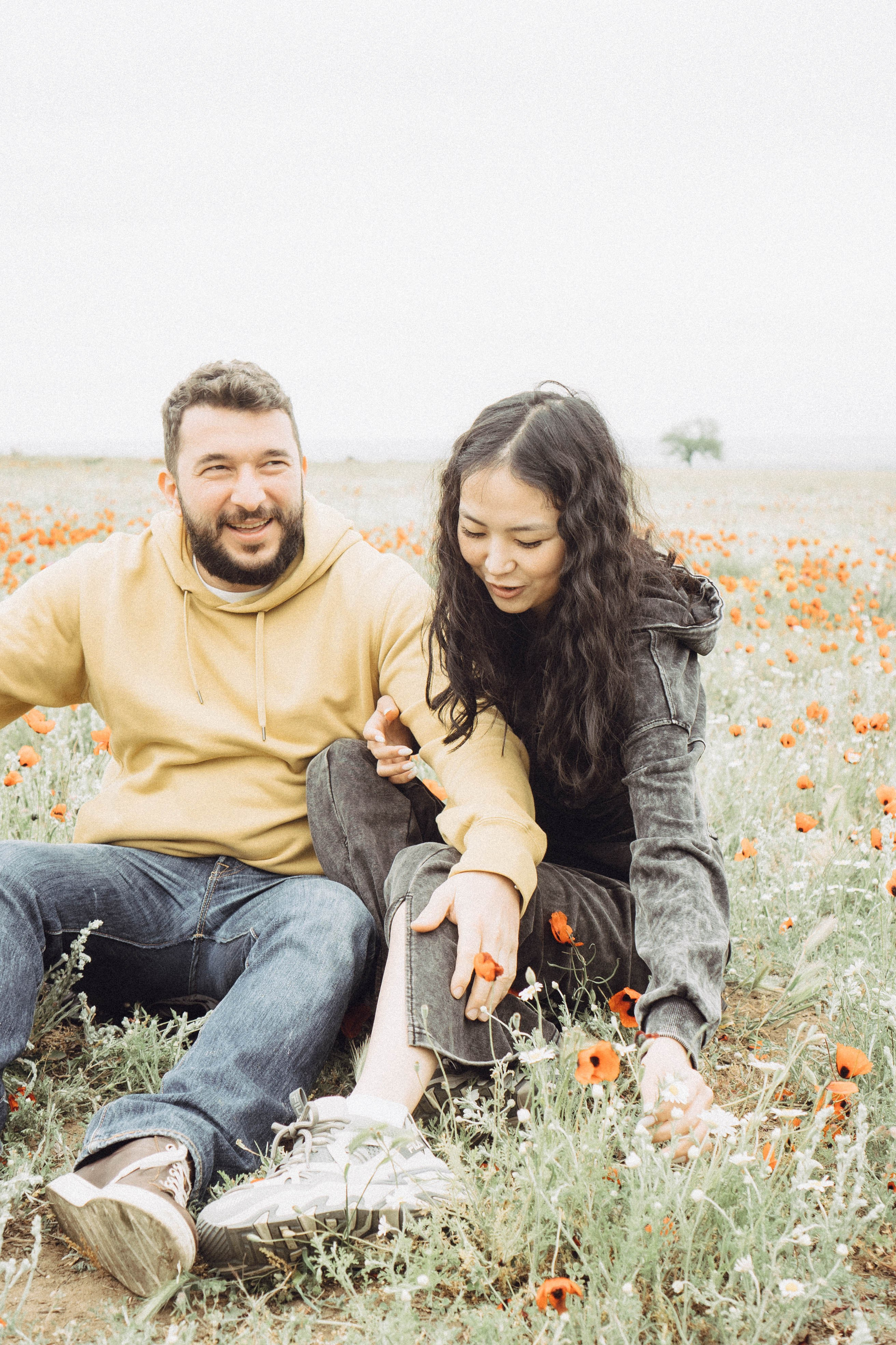Любовь в маковом поле. Профессиональный фотограф, Санкт-Петербург — Виктория Богомолова