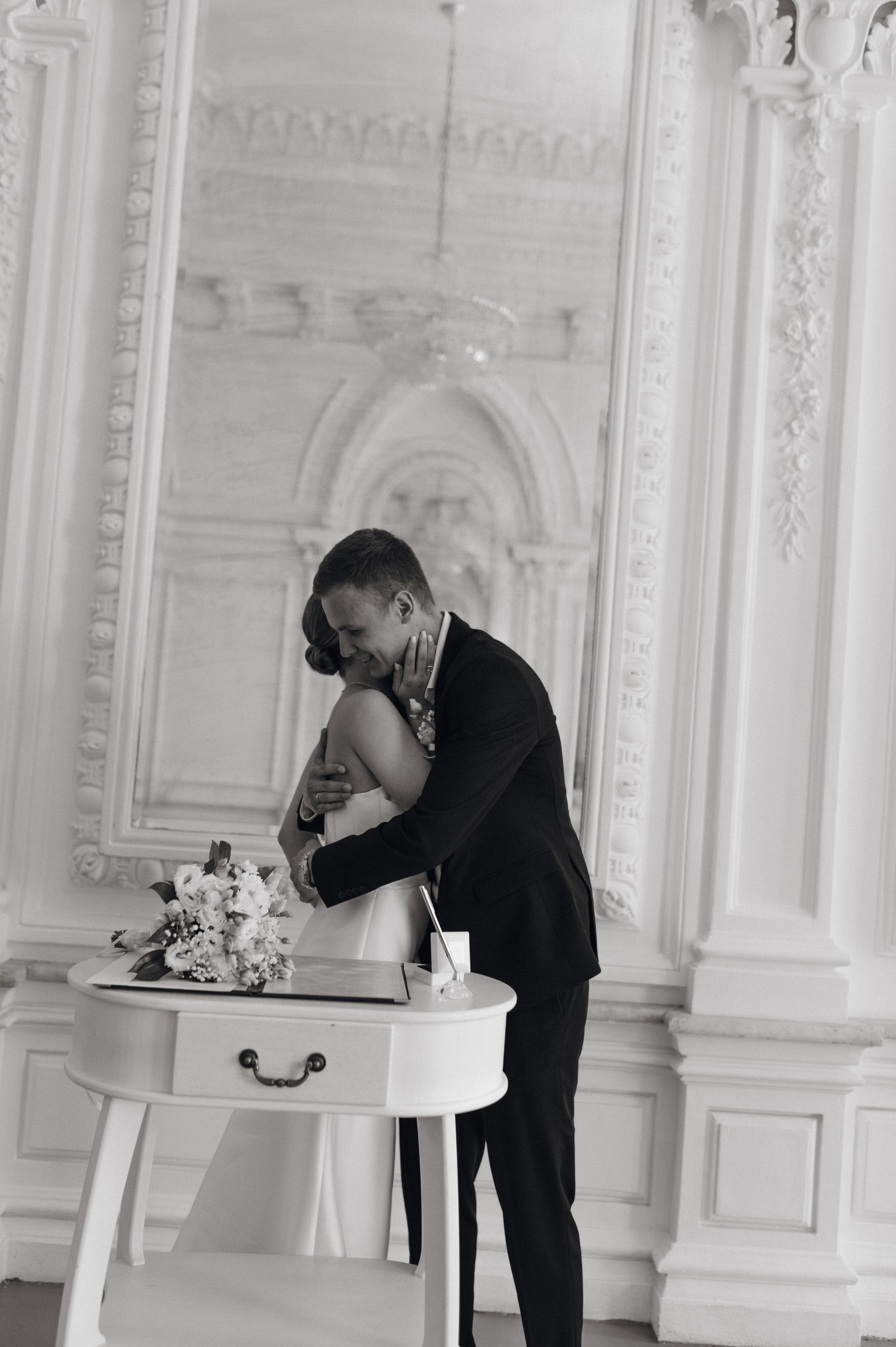 Полина и Егор. Особняк Спиридонова. Свадебный фотограф Москва и Санкт-Петербург. Анастасия Чудина