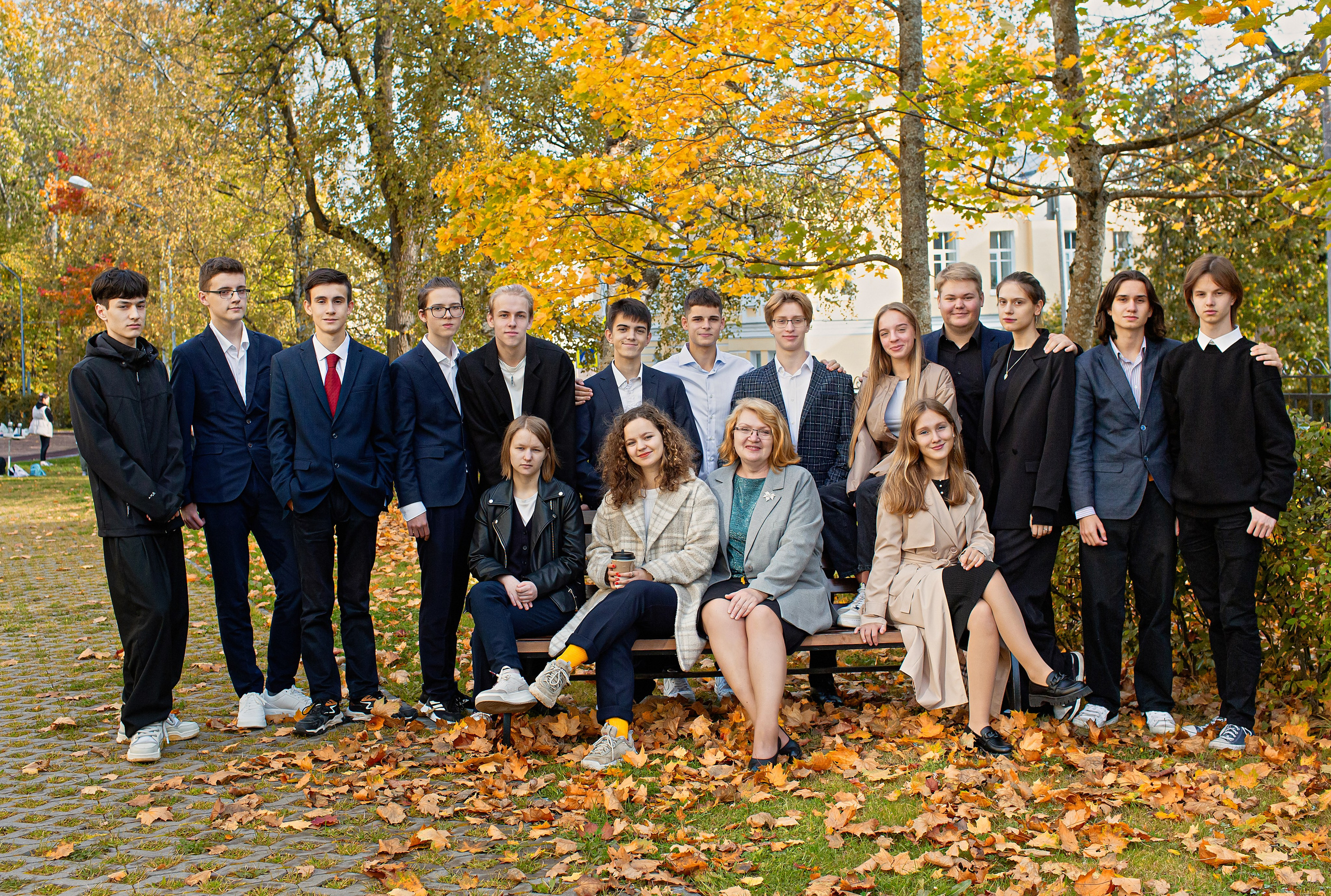 Осень. Старшая школа. Свадебный, семейный, детский фотограф в Санкт-Петербурге