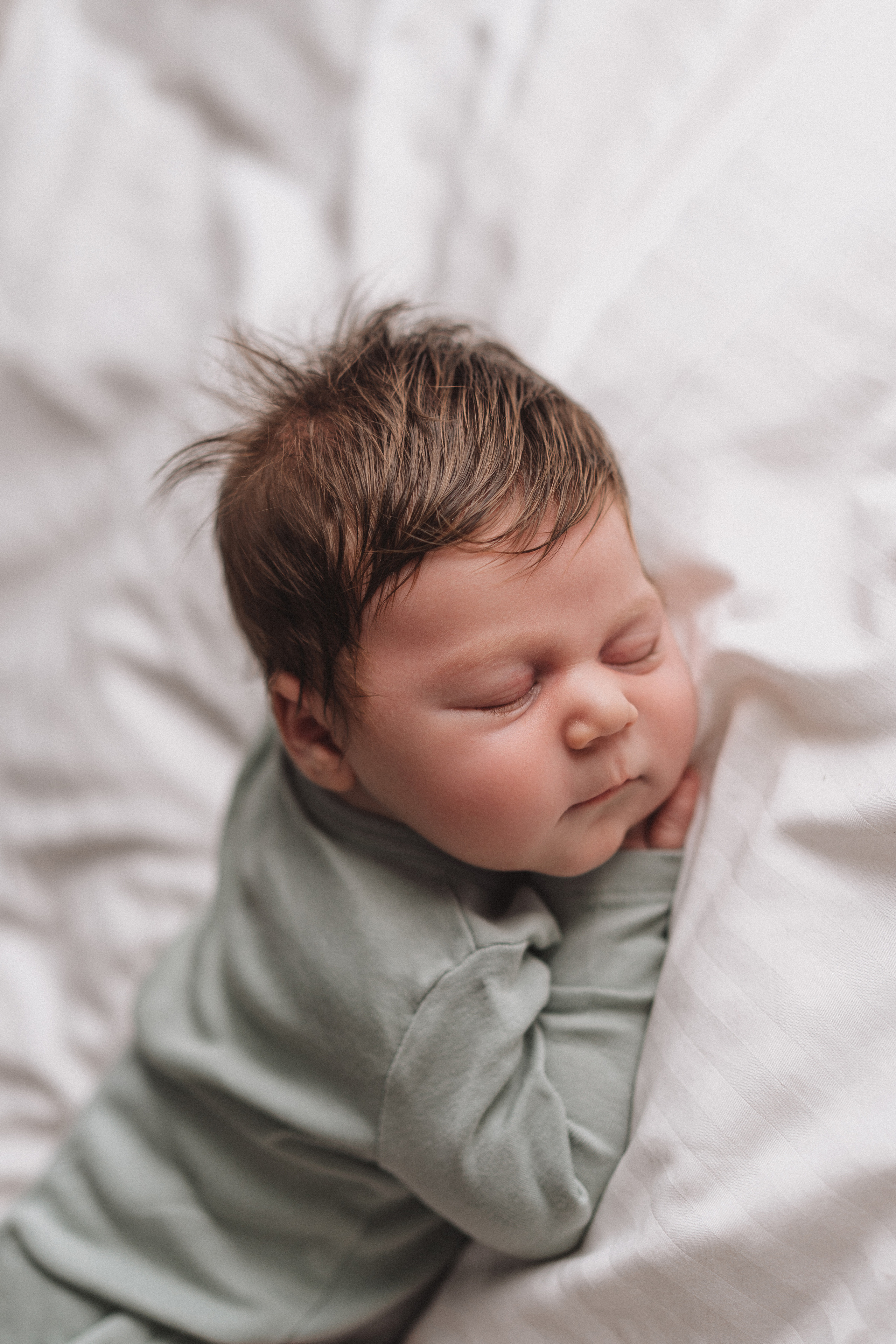 Вова. Фотограф новорождённых малышей в Уфе