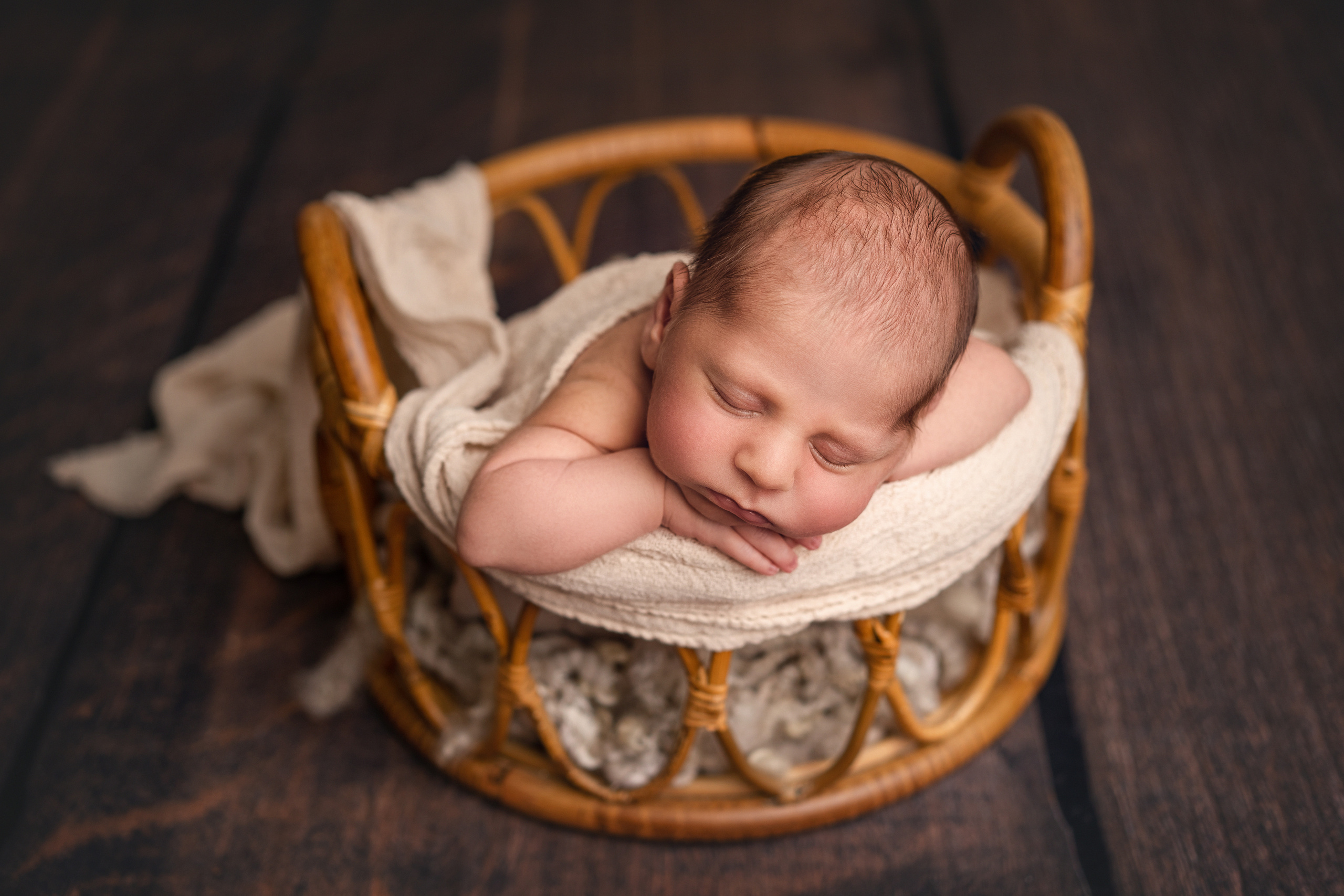 Тигран. Фотограф новорождённых малышей в Уфе