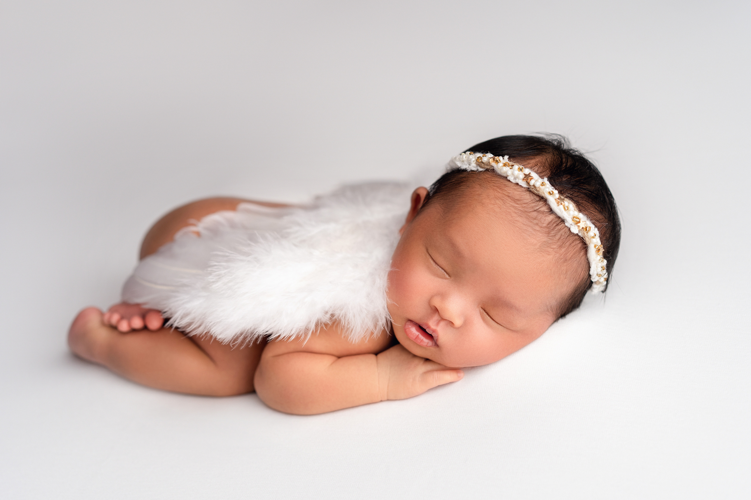 Мина. Фотограф новорождённых малышей в Уфе