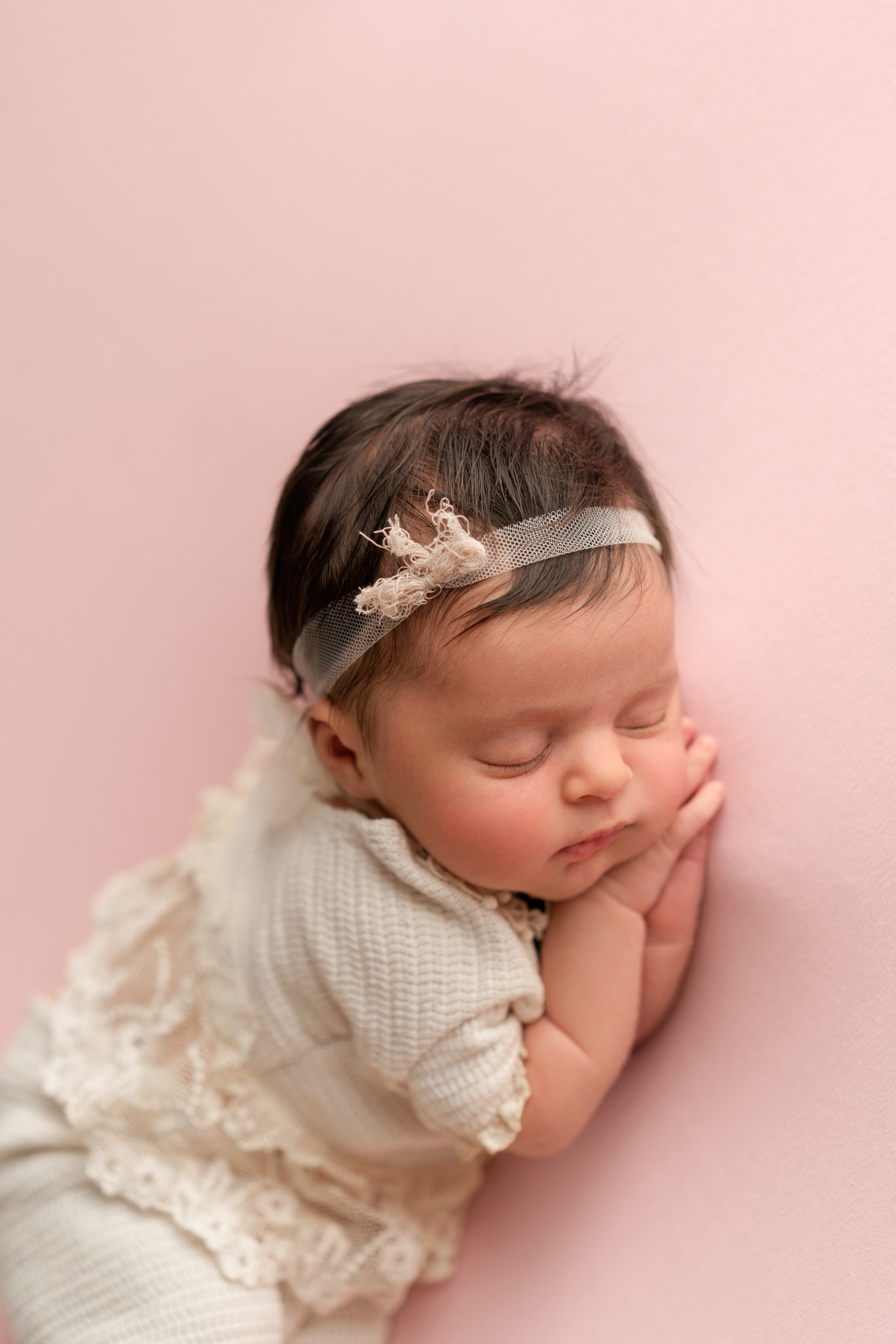 Ангелина. Фотограф новорождённых малышей в Уфе