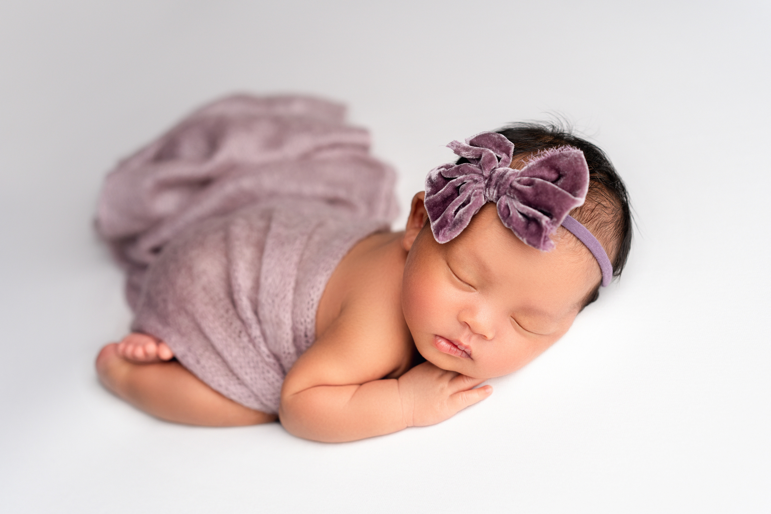 Мина. Фотограф новорождённых малышей в Уфе