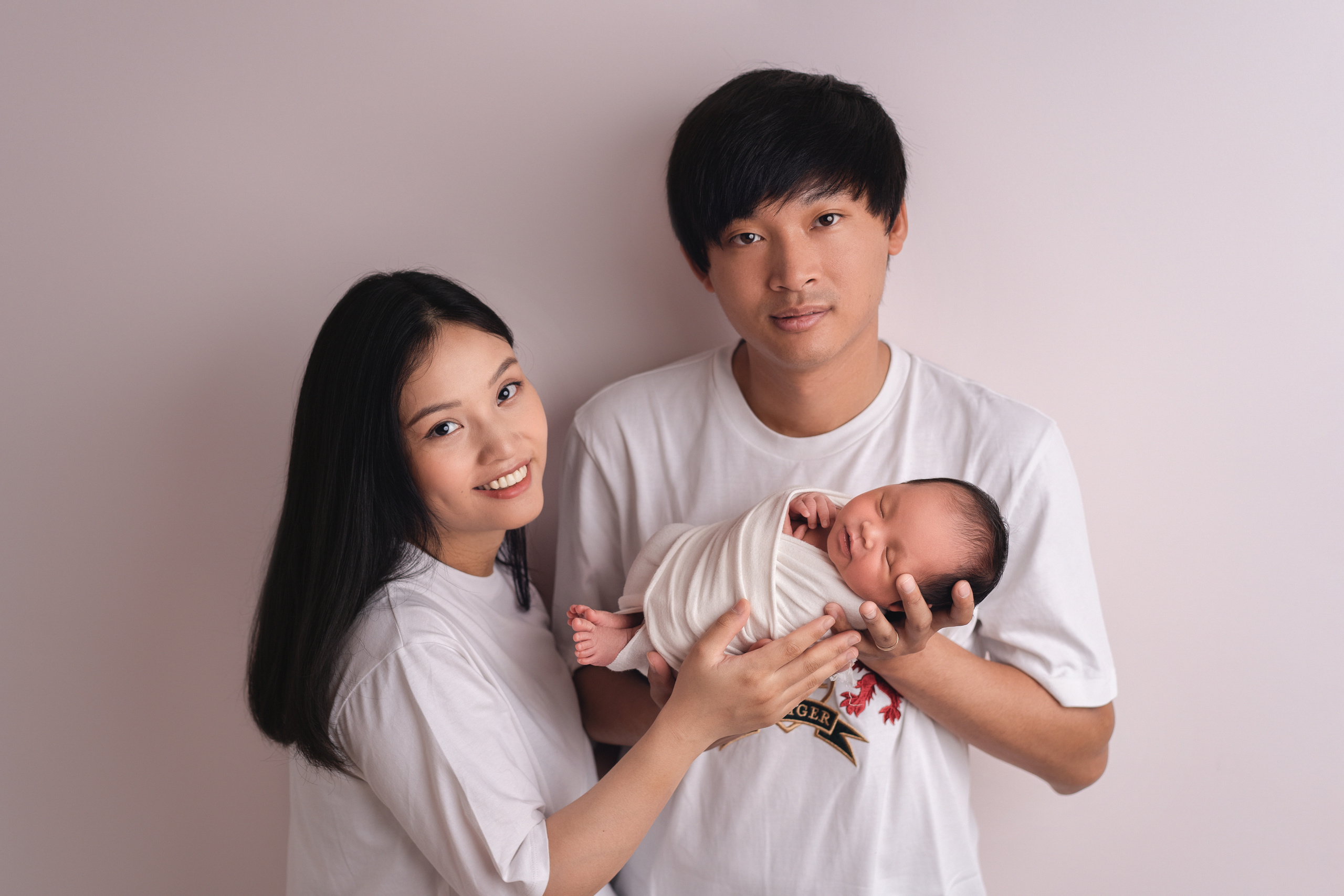 Мина. Фотограф новорождённых малышей в Уфе