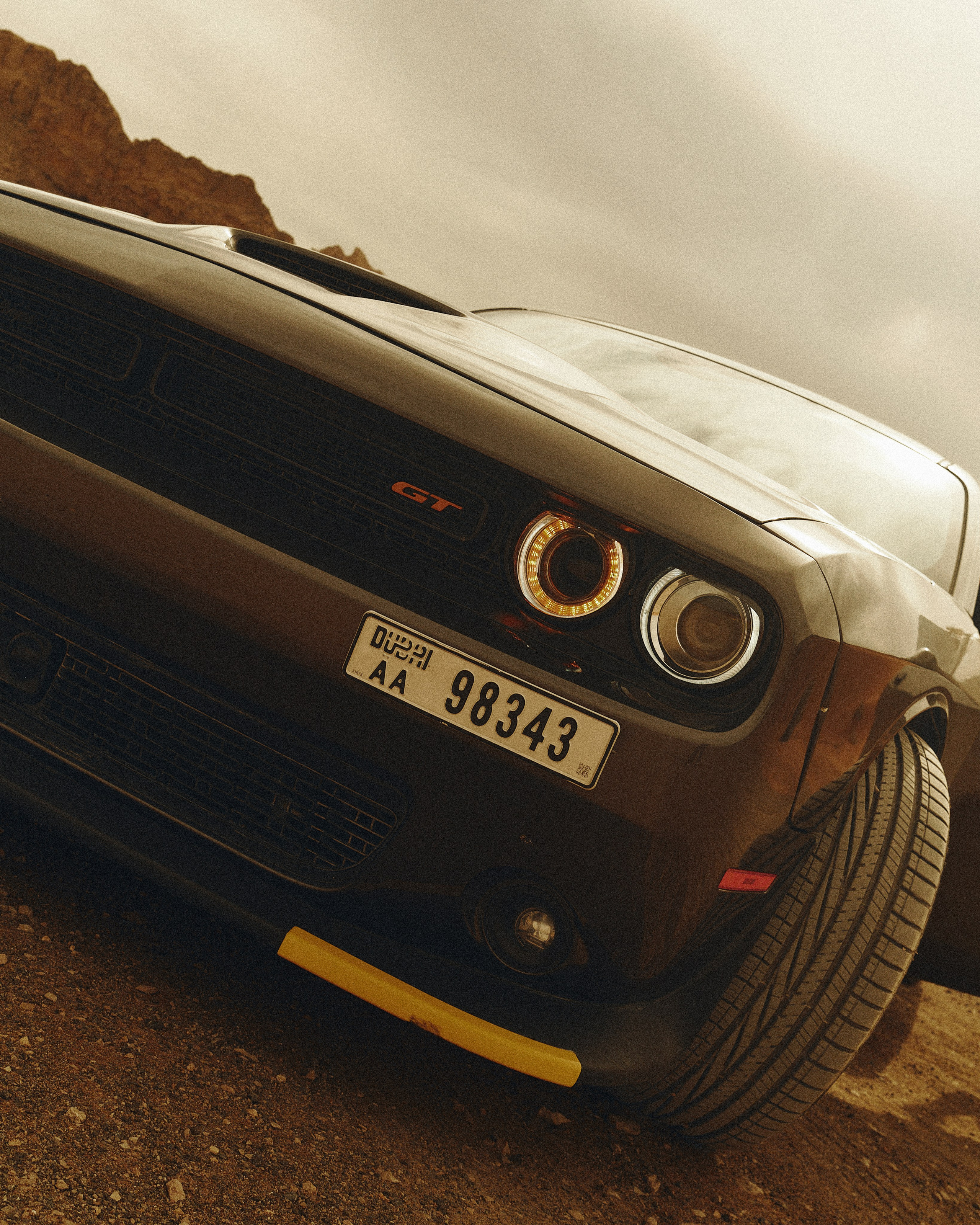 DODGE. NOIZOMAX Художественный фотограф в Дубай