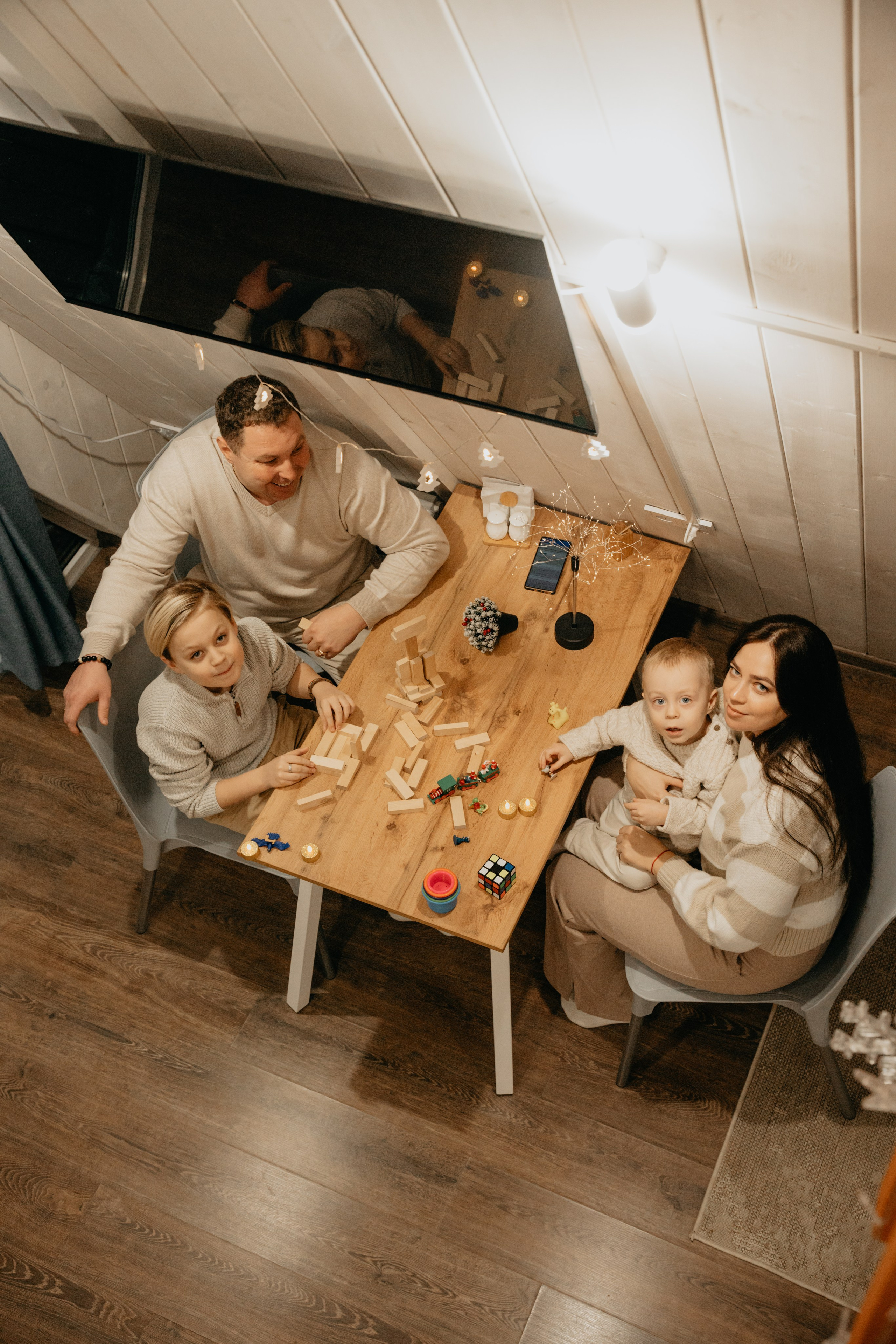 Локация Один дом. Семейная вылазка