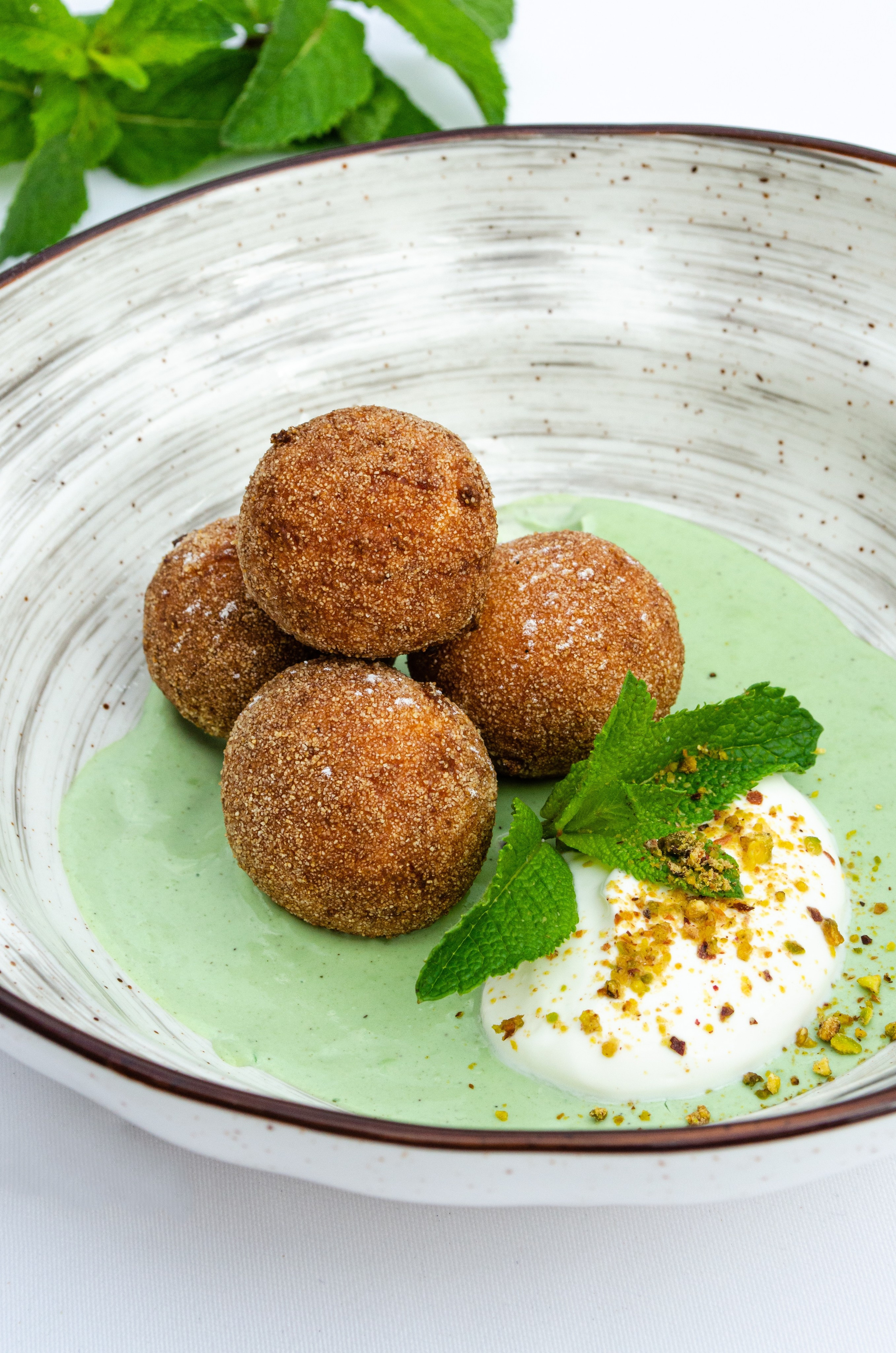 Роза Хутор Modys ресторан. Фотограф