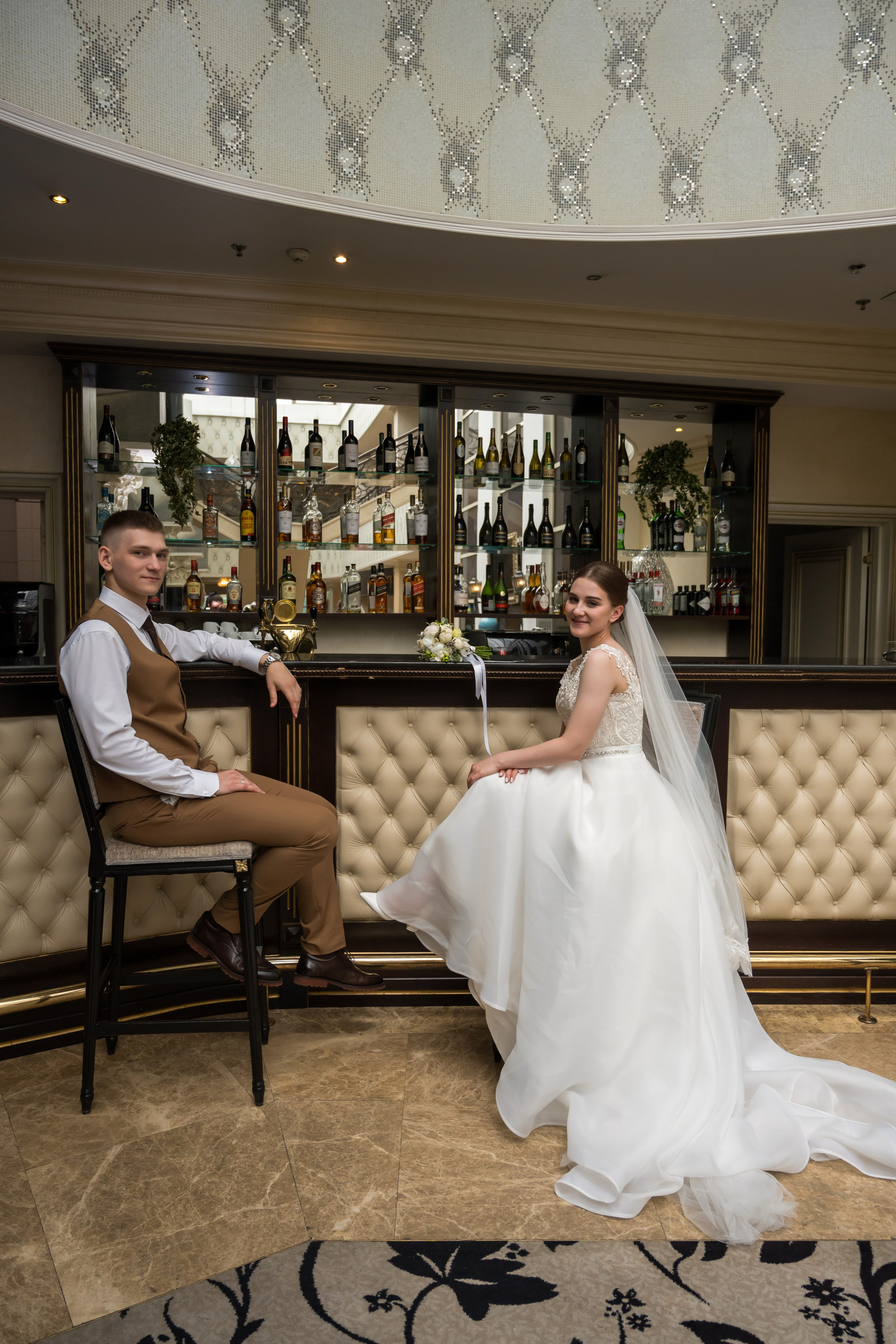 Данила & Олеся. Семейный и контент фотограф в Москве Alira