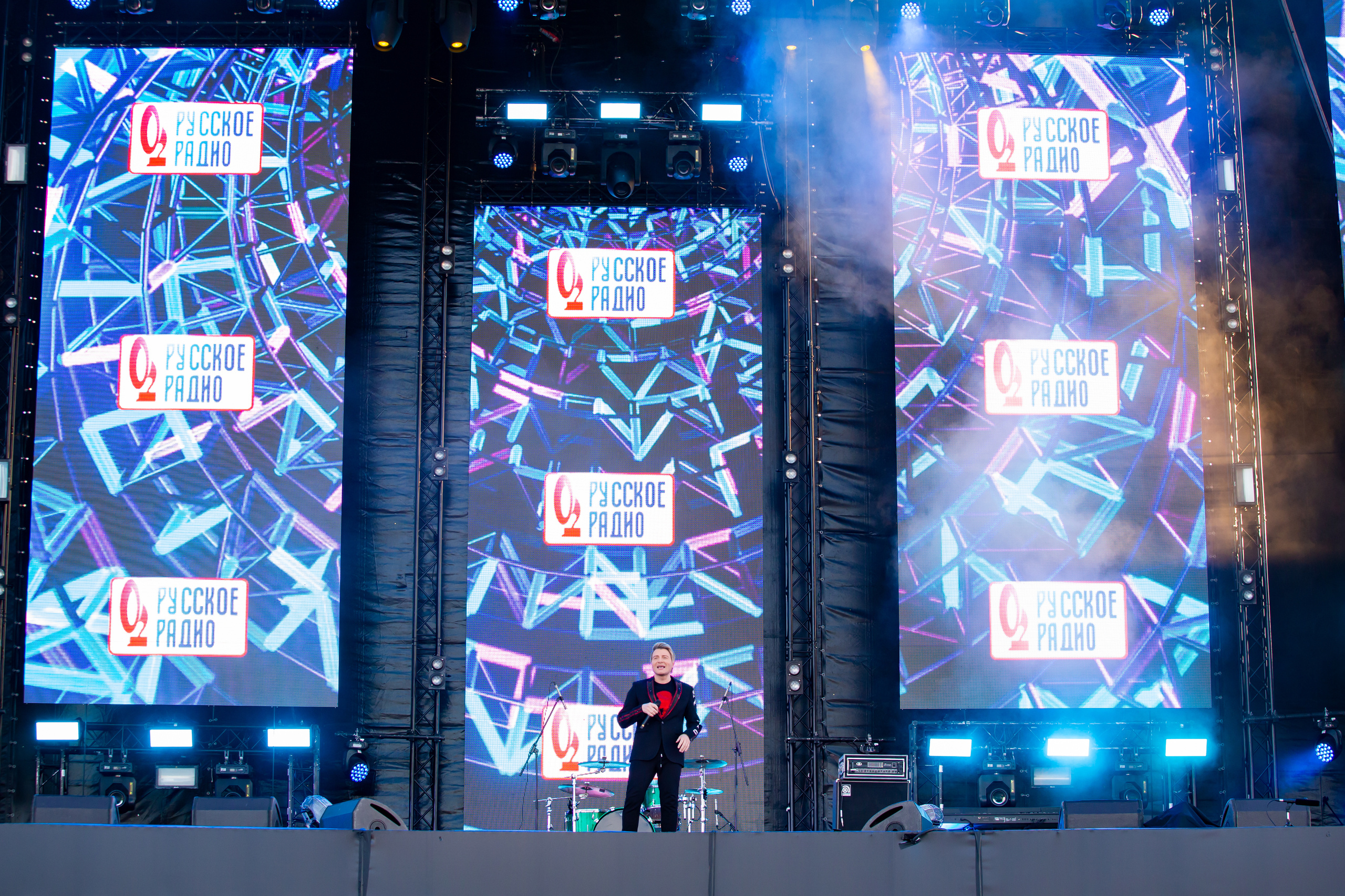 Фоторепортаж Николай Басков на фестивале Live&Drive в Лужниках 25 июля 2020