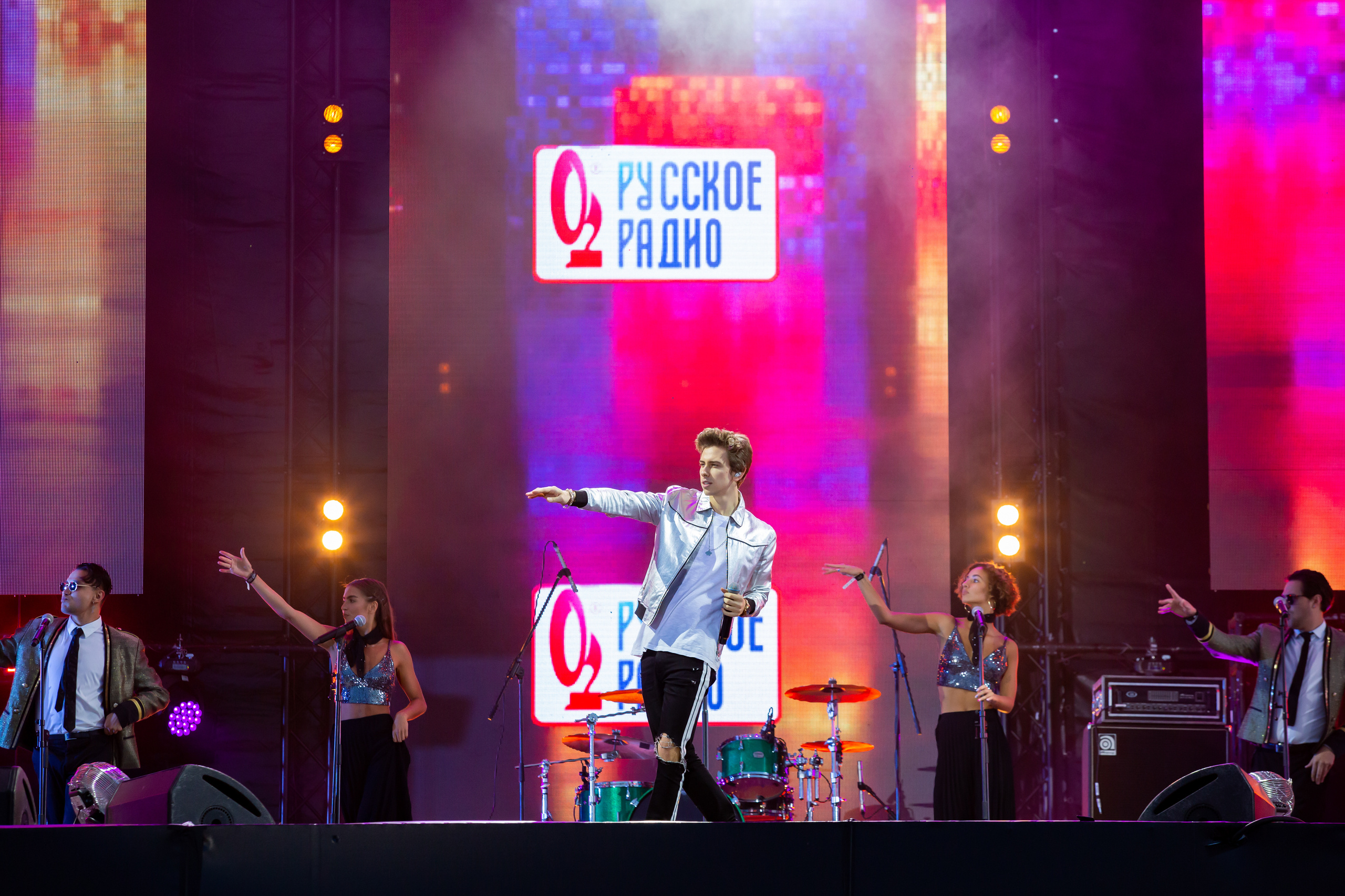 Фоторепортаж ВладиМир на фестивале Live&Drive в Лужниках 25 июля 2020