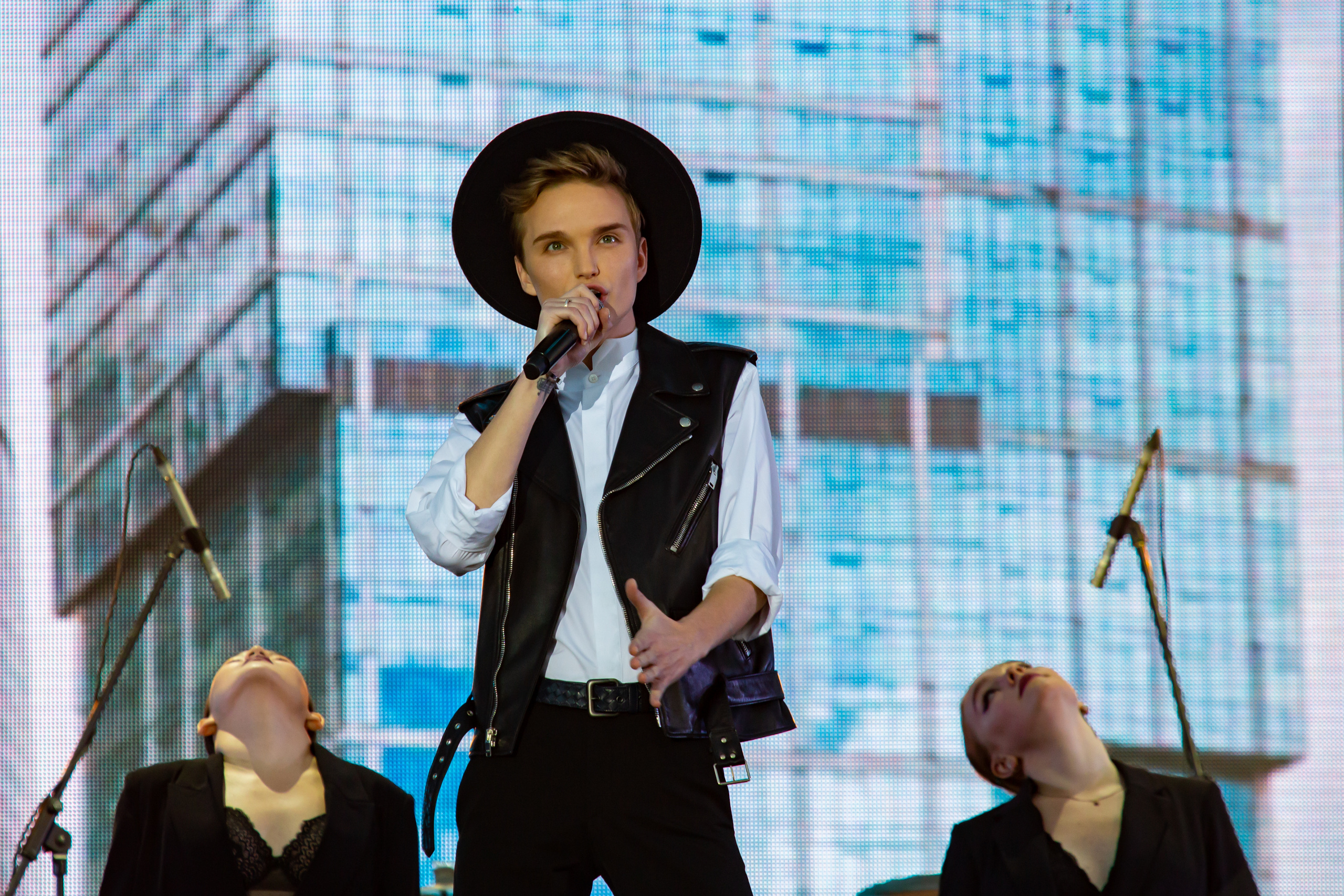 Фоторепортаж Mark Ovski на фестивале Live&Drive в Лужниках 25 июля 2020